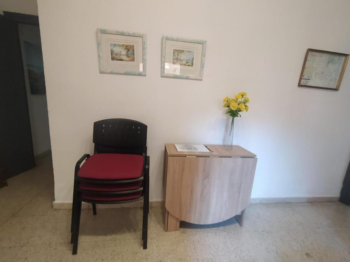 Centrico Piso Con Aparcamiento Gratuito * Granada