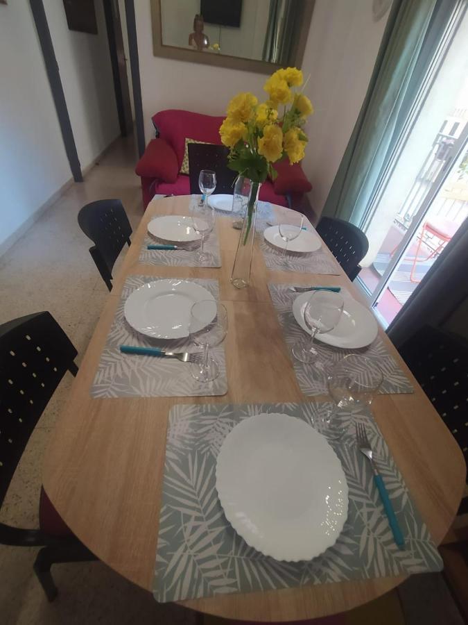 Centrico Piso Con Aparcamiento Gratuito Apartamento *
