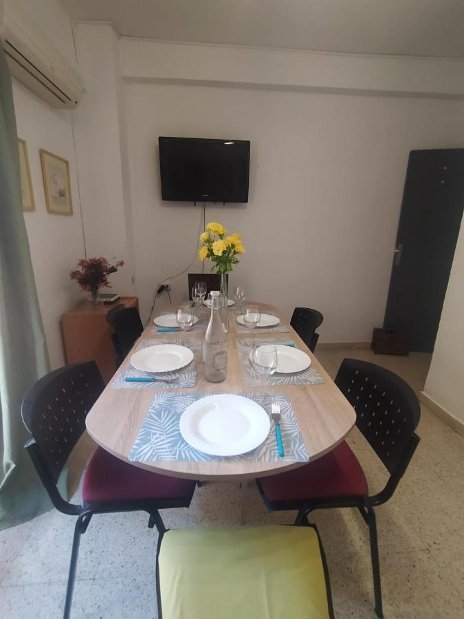 Centrico Piso Con Aparcamiento Gratuito * Granada
