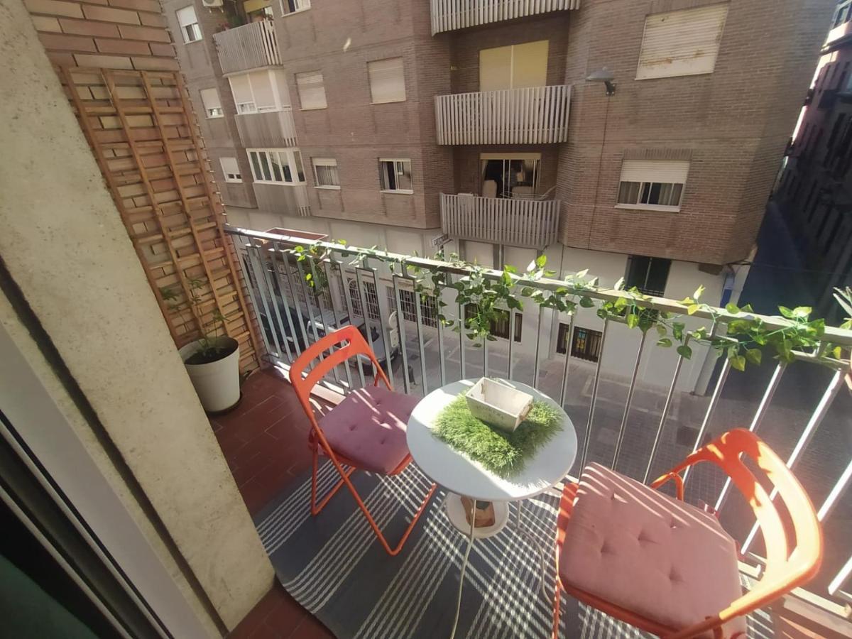 Centrico Piso Con Aparcamiento Gratuito Apartamento *