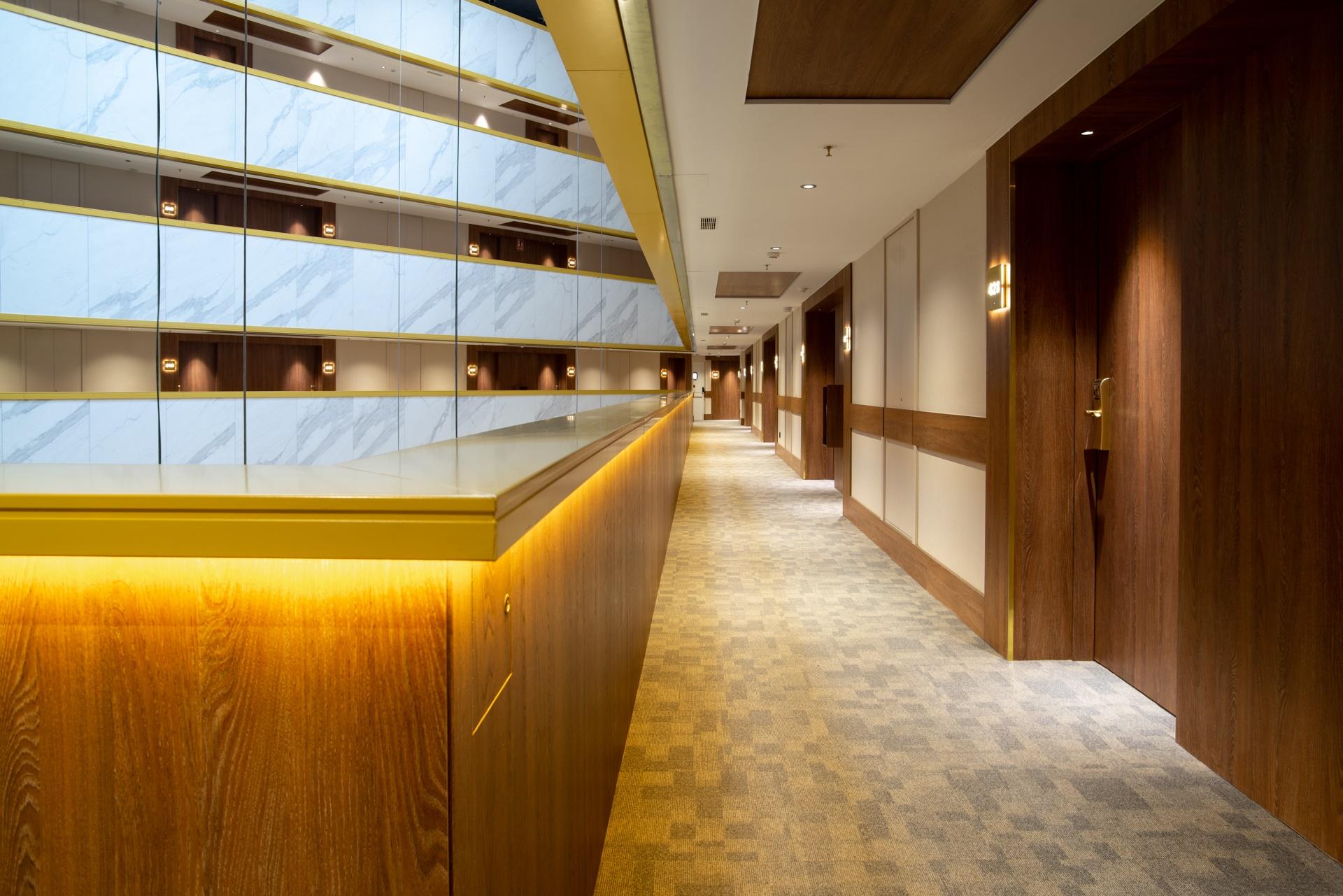 Center Hotel 4*