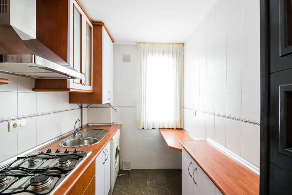 Cosy Flat/nearly Touching Alhambra/great Views Granada