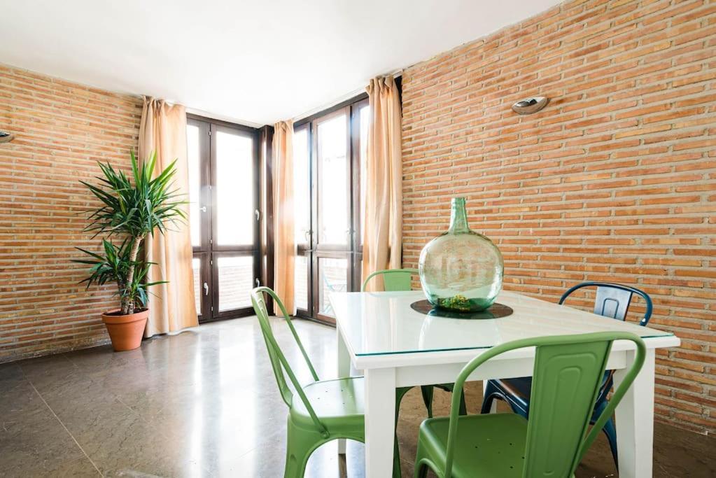 Appartement Cosy Flat W/ Beautiful Views And Cute Balcony *