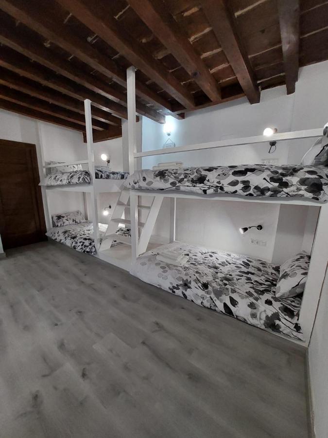 Nhà nghỉ Nueva Casa Torre Albaycin