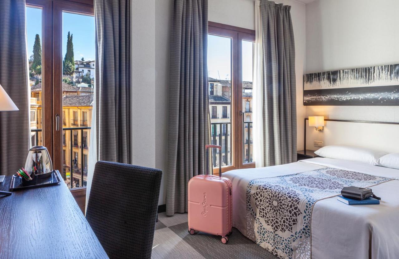Macia Plaza Hotel 2*