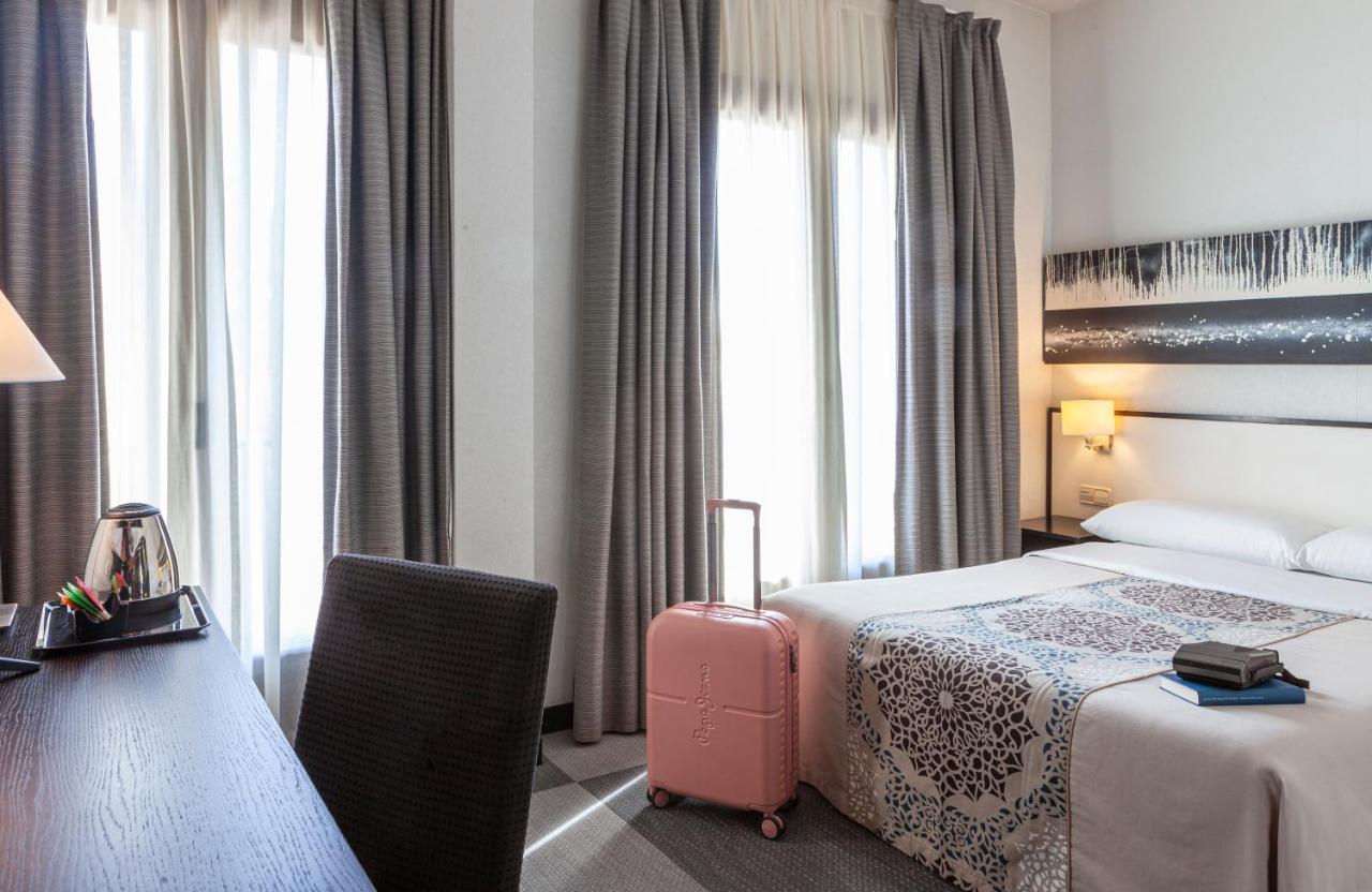 Macia Plaza Hotel 2*