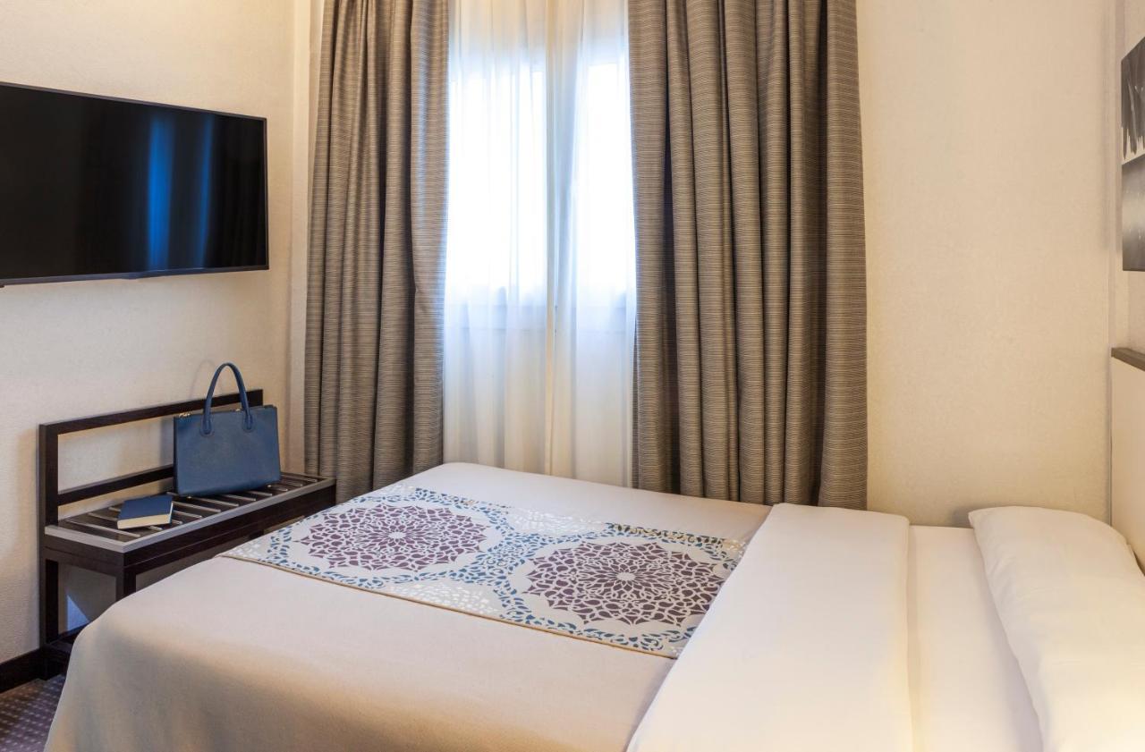 Hotel Macia Plaza Granada