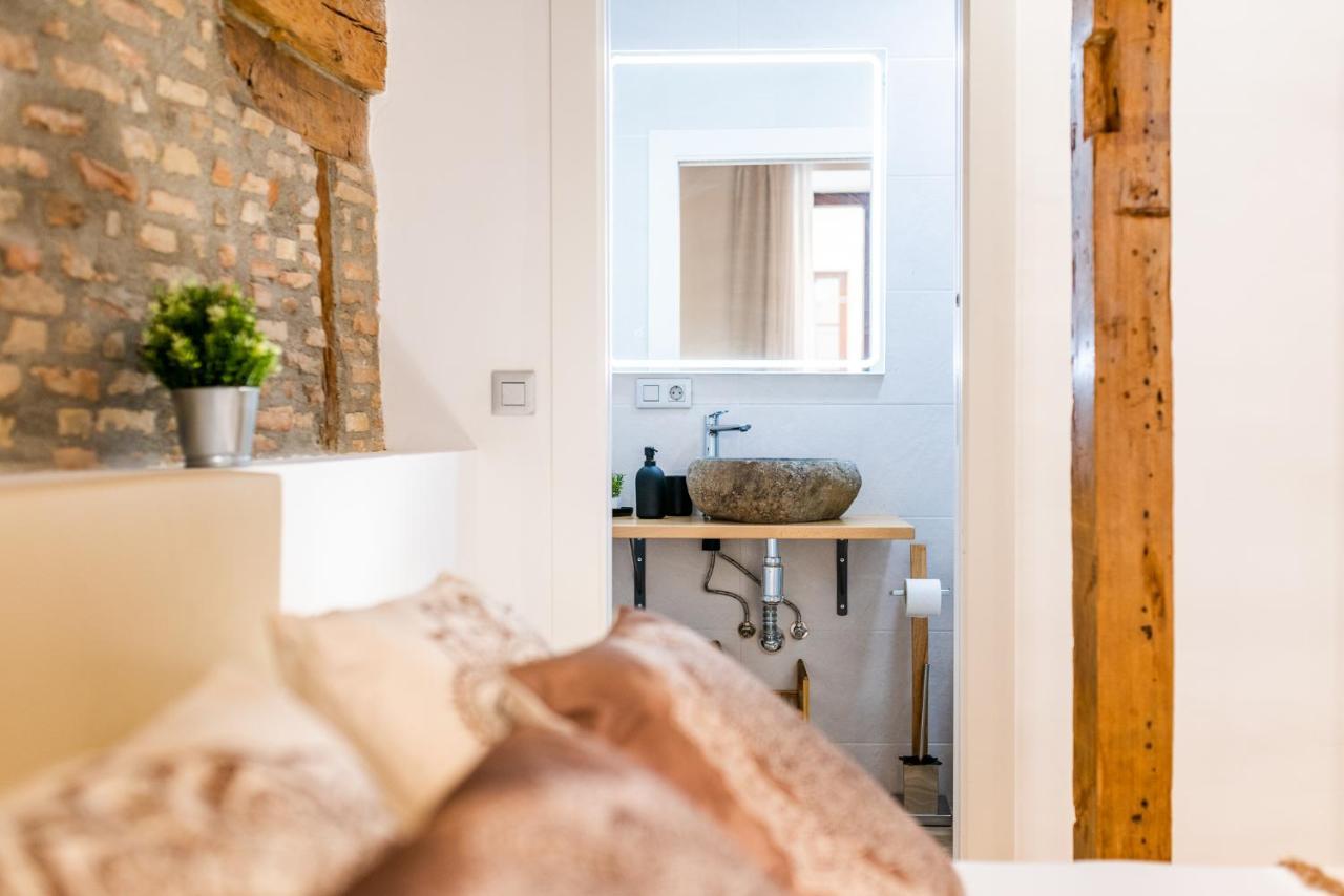 Apartment Wekey Homes Granada, Mesones