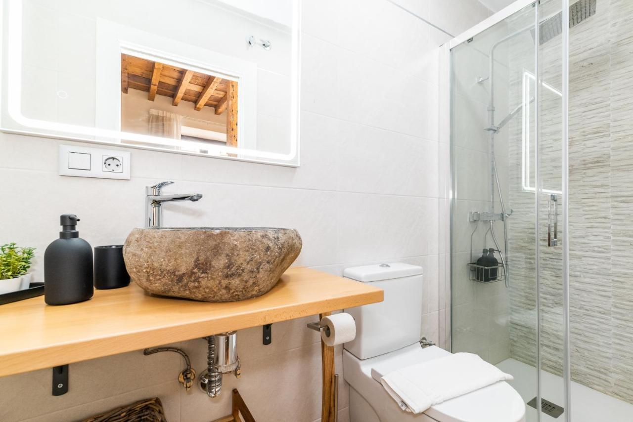 Wekey Homes Granada, Mesones Apartment *