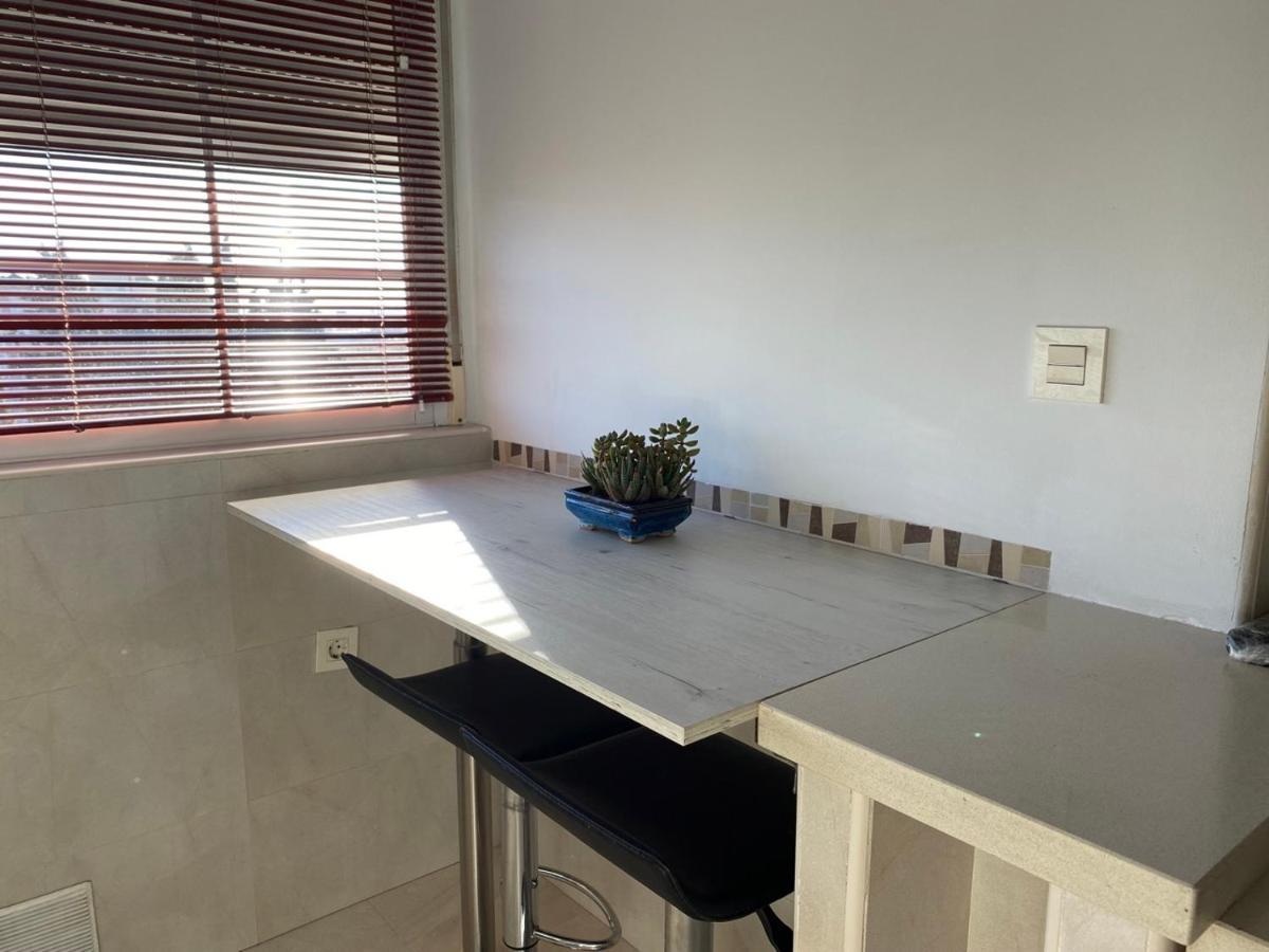 Familiar Alhambra Apartment *