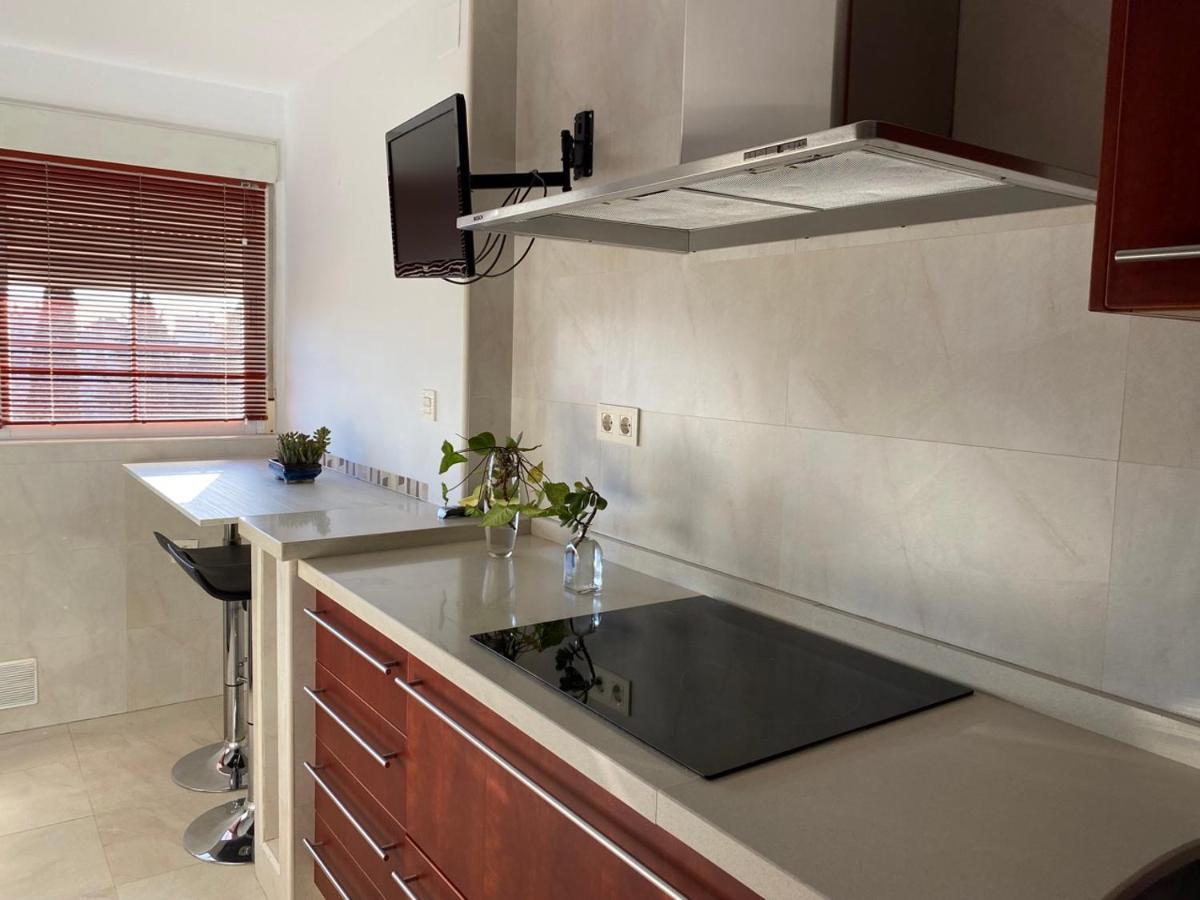 Familiar Alhambra Apartment