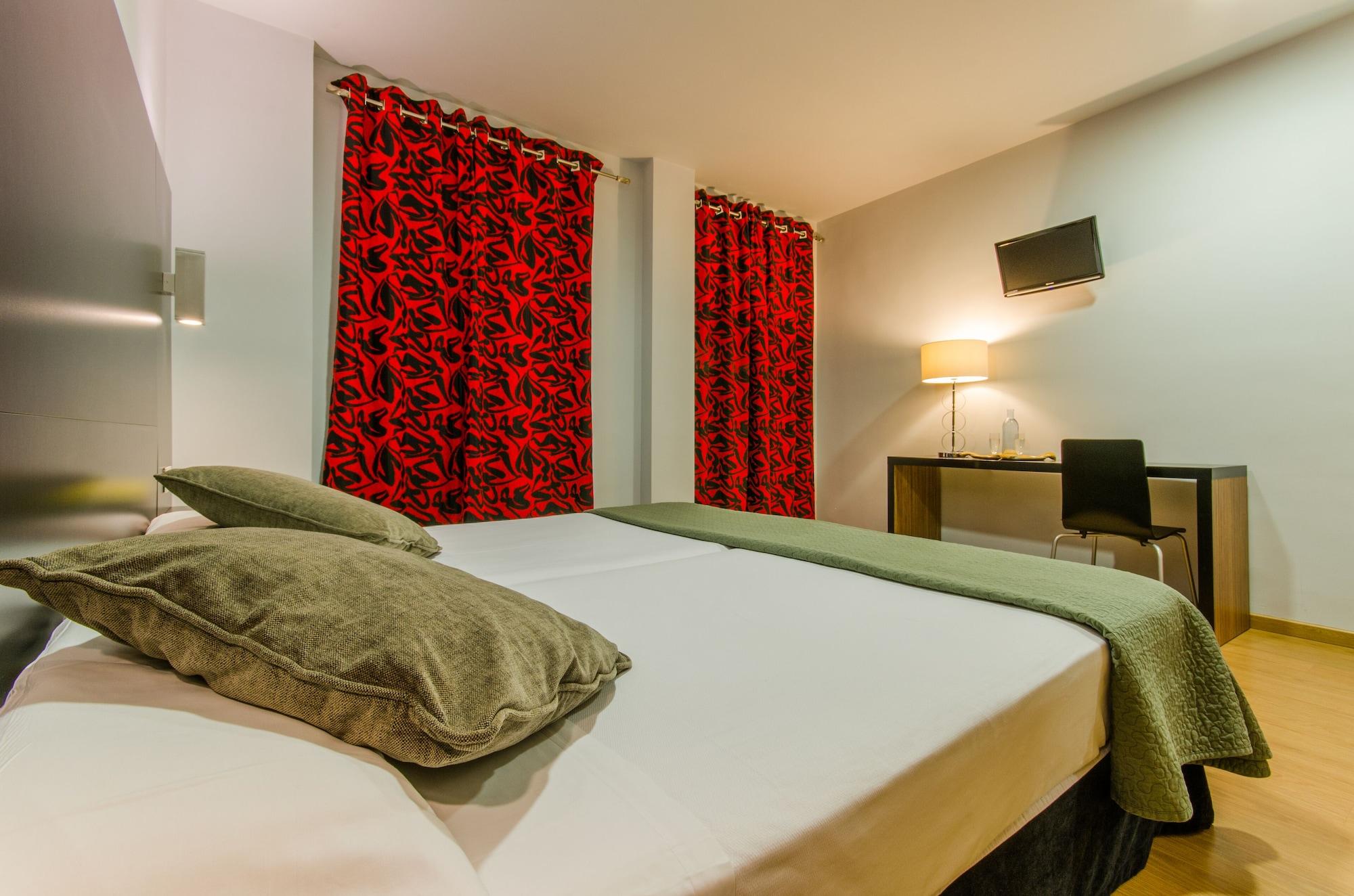Khách sạn Yit Casablanca 3*