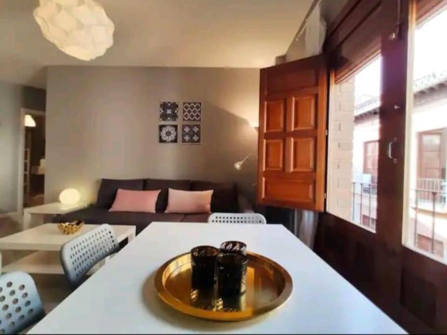 33enjoygranadacentro. Parking Opcional. Apartment *
