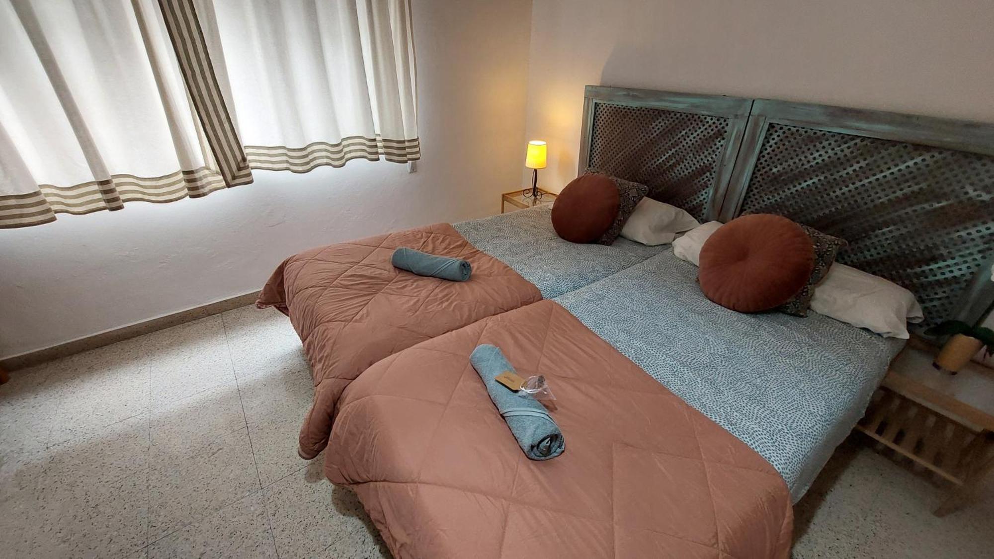 Centrico Piso Con Aparcamiento Gratuito Granada