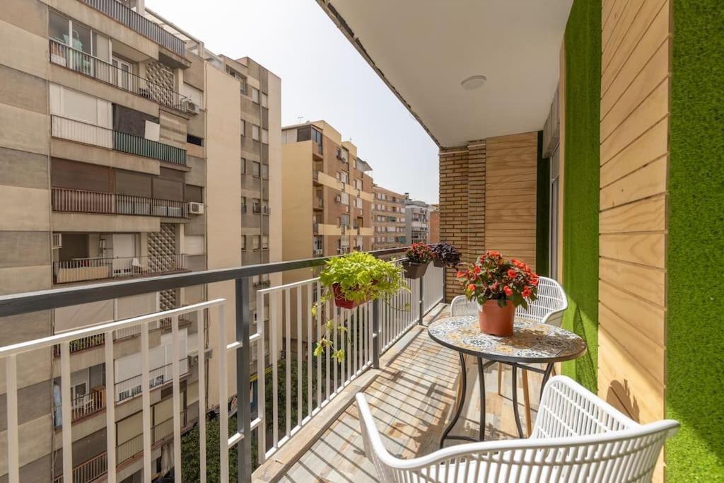 Apartment Moderno En Pleno Centro Granada