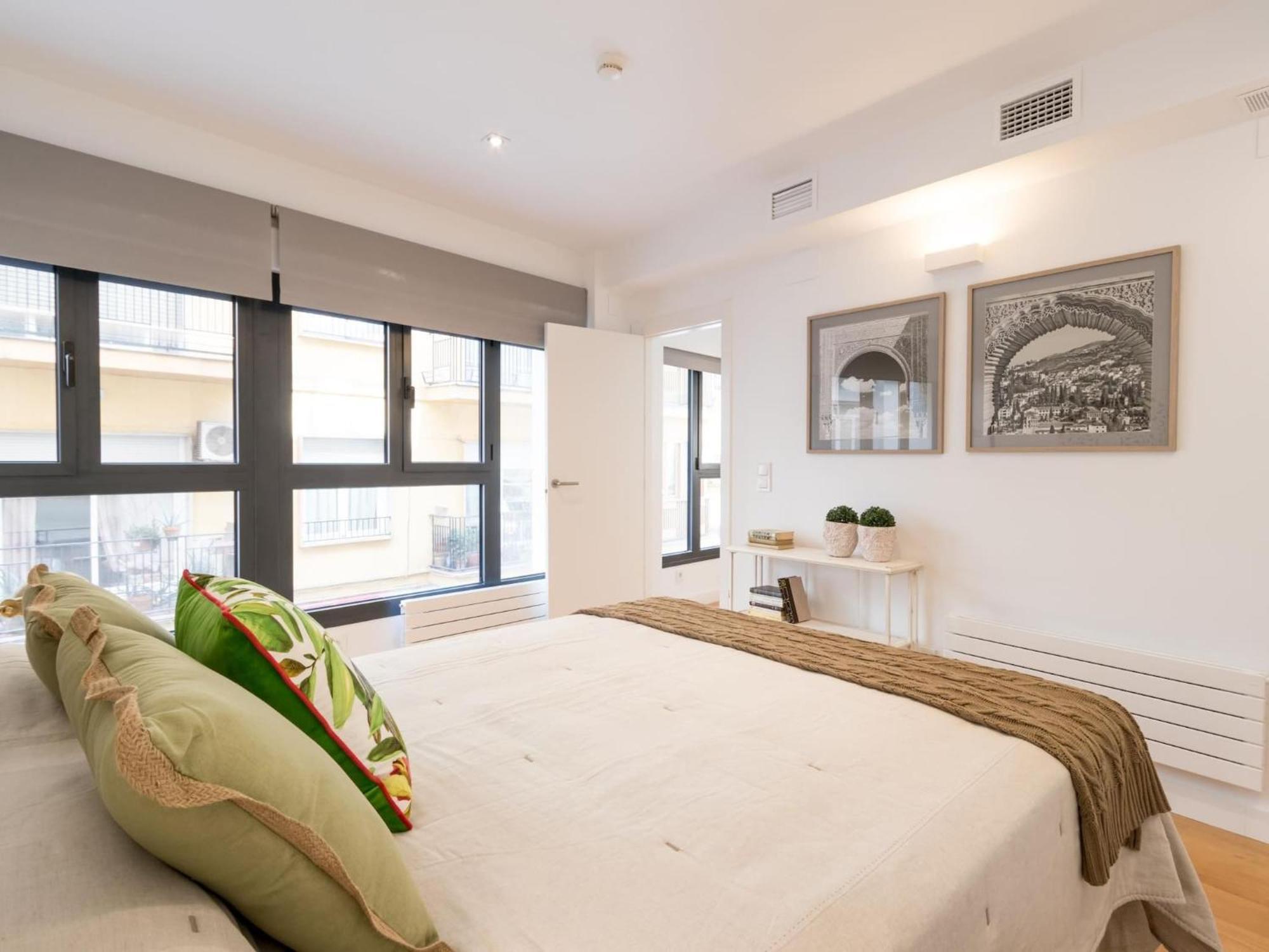 Chezmoihomes Luxury Plaza Nueva Penthouse Apartment