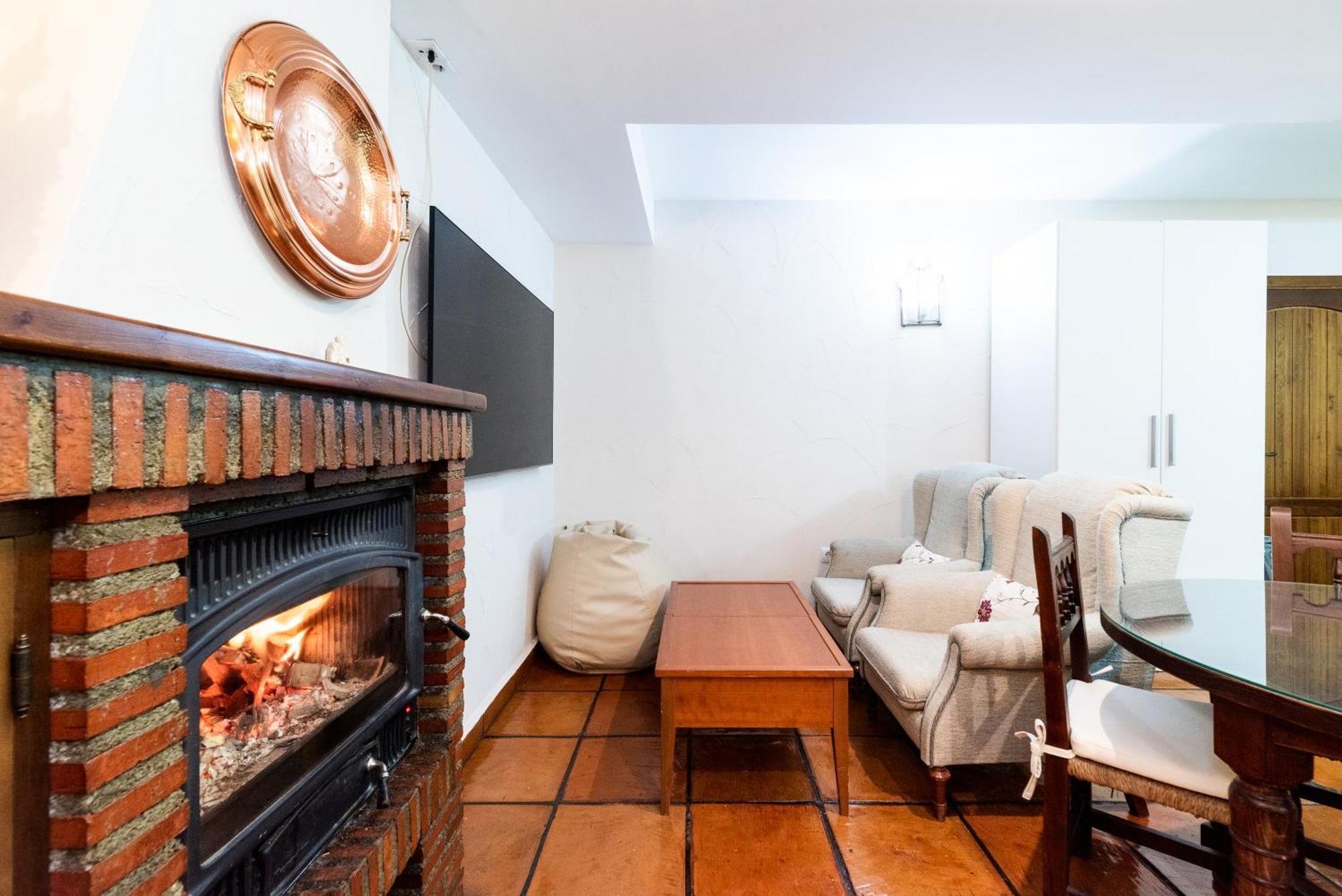 Comfort Breather - El Laurel Apartment *