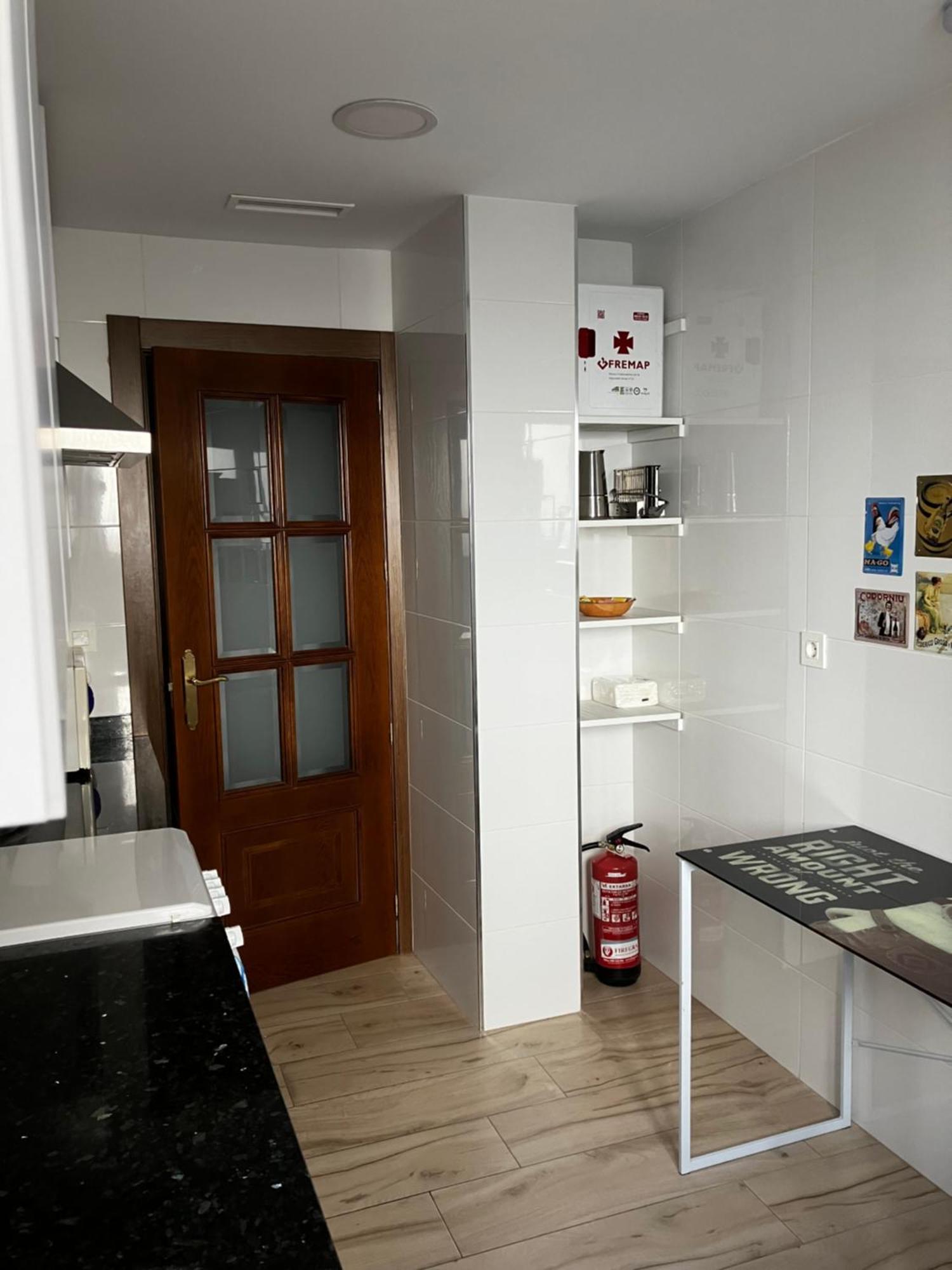 Apartment Apartamento En Camino De Ronda De Dos Y Salon