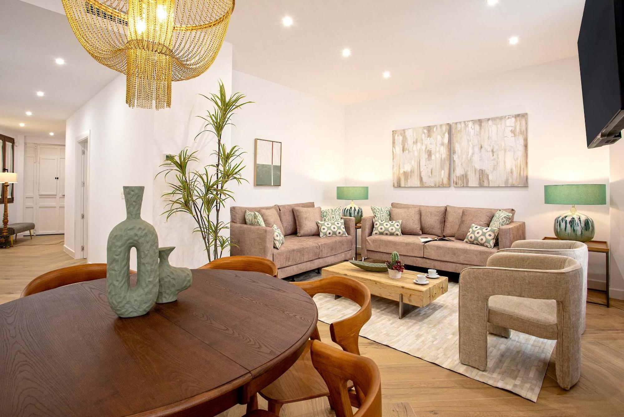 Genteel Capiteles Apartment *