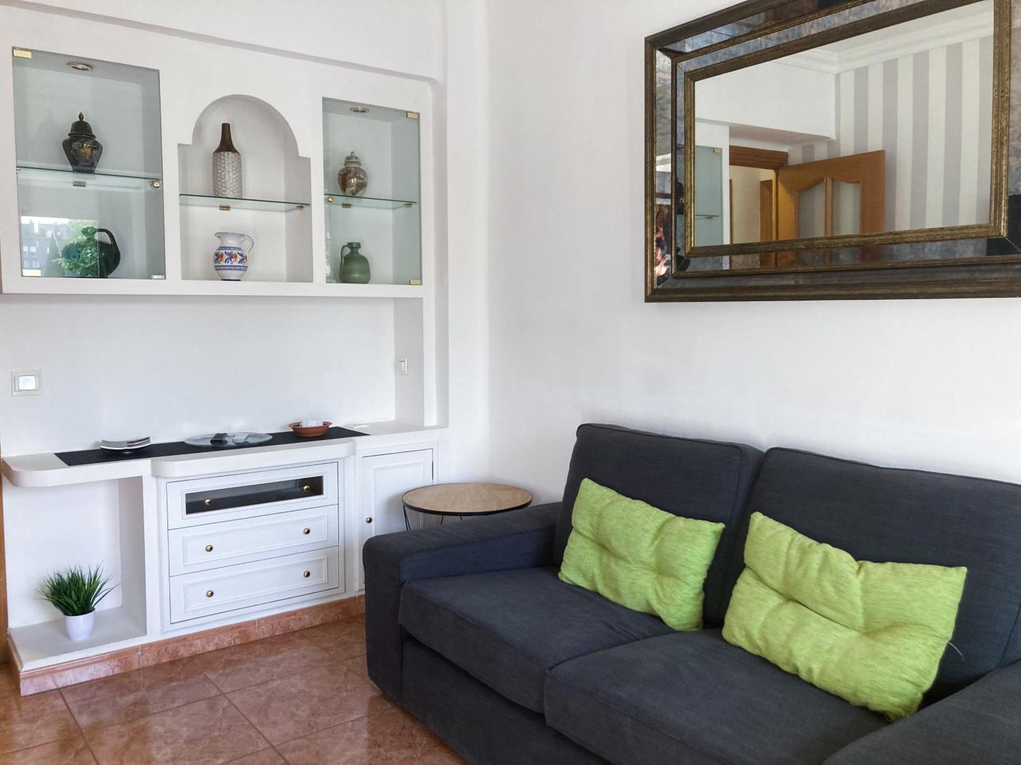 Apartment Luninoso Y Practico En El Centro Con Amplio Parking Incluido
