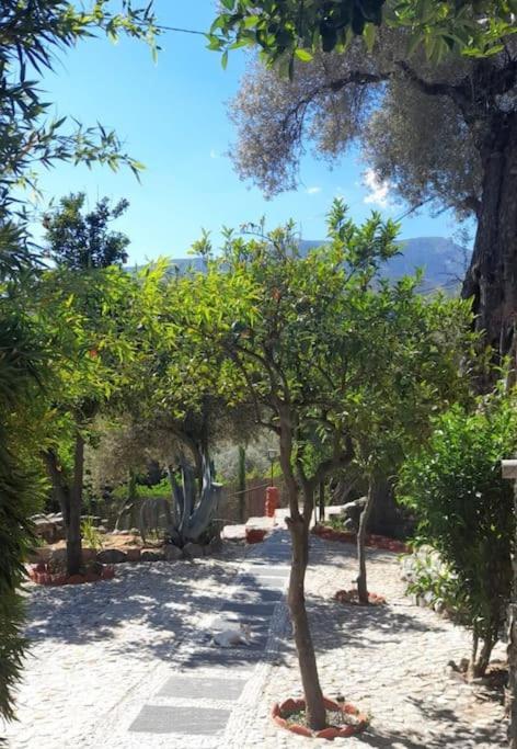 Cortijo La Acequia *