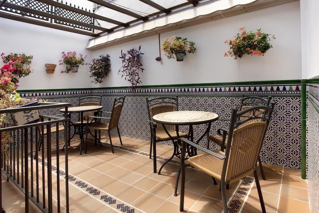 Hostal Rodri (Adults Only) 2*