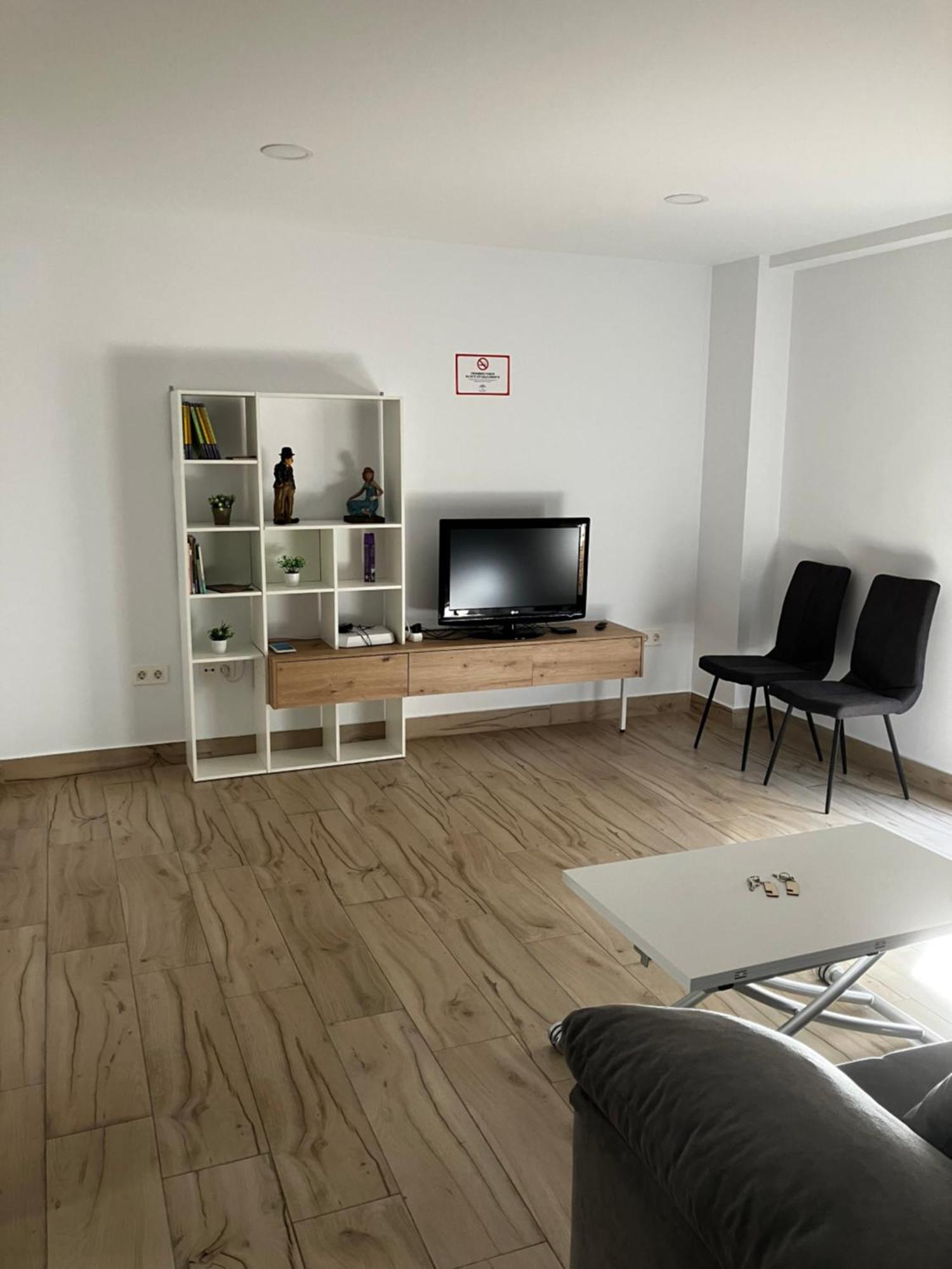 Apartment Apartamento En Camino De Ronda De Dos Y Salon Granada