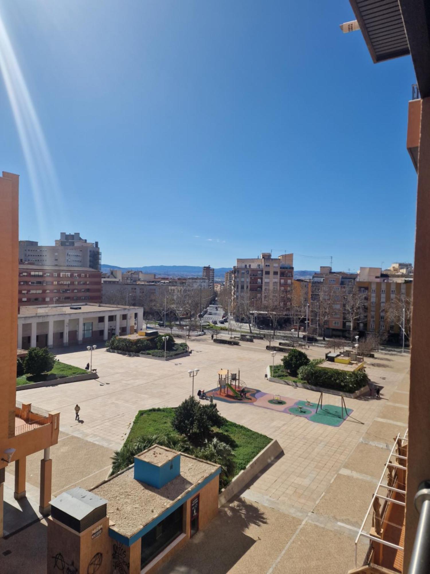 Carmenes *