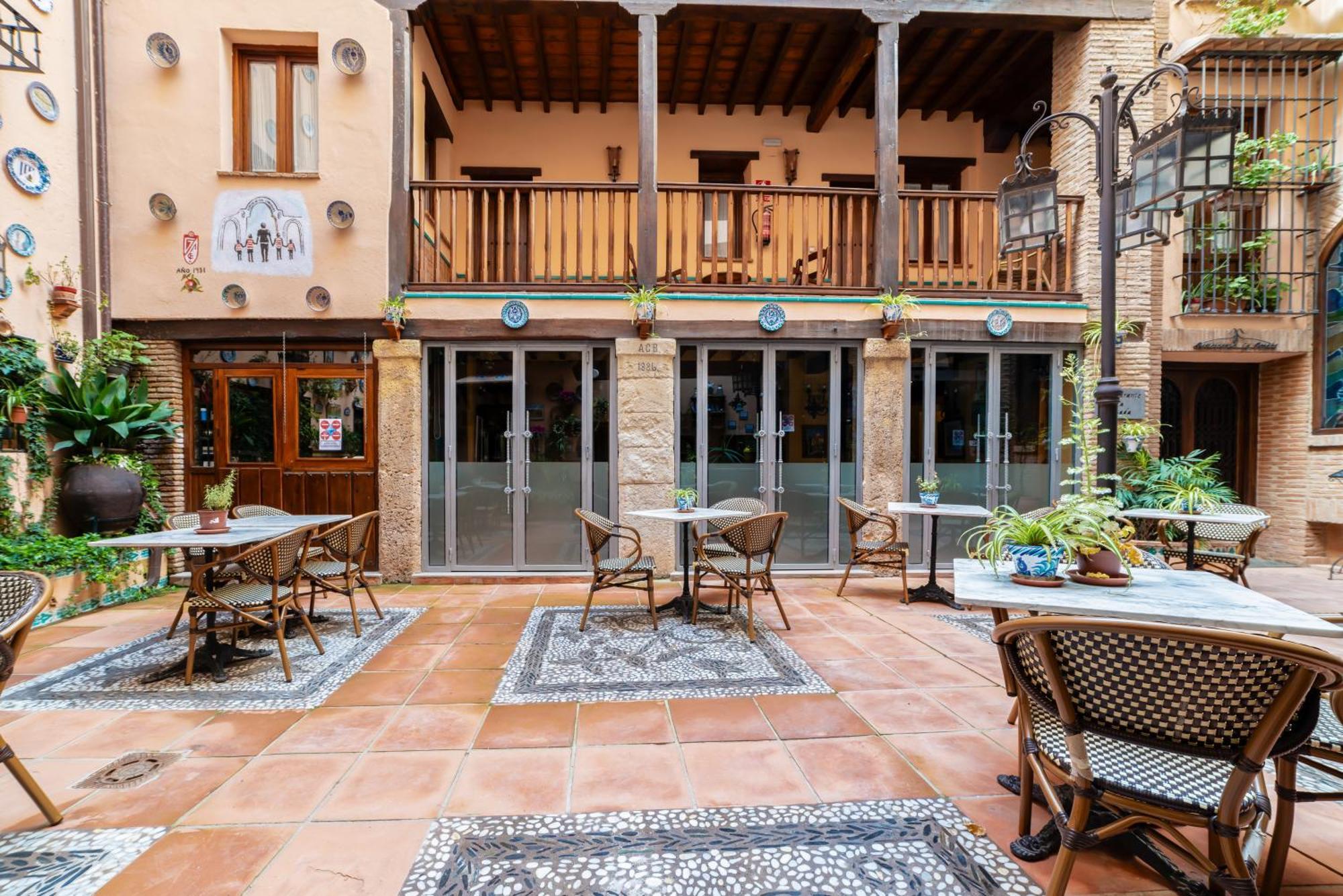 Hotel Del Toro Granada