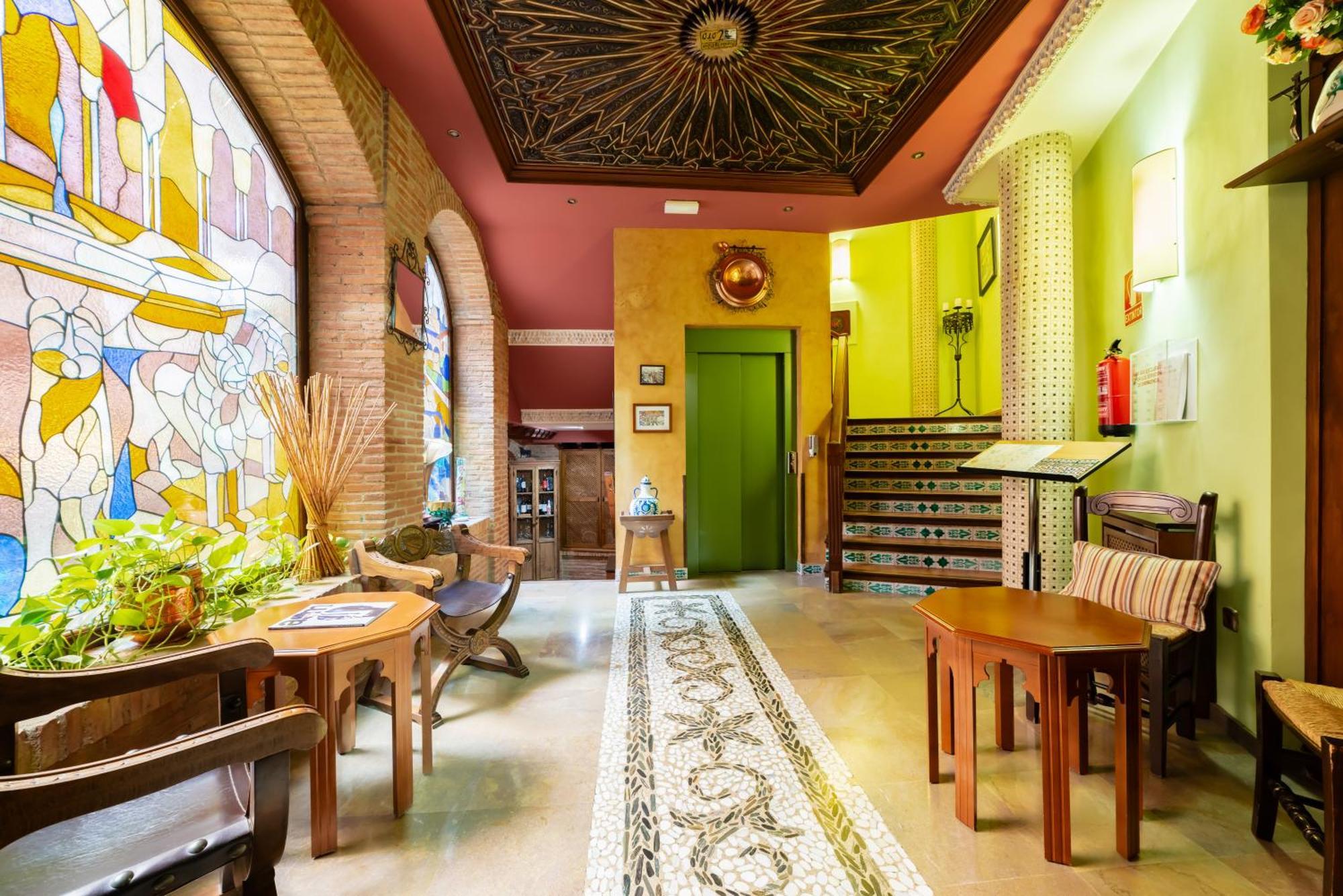Hotel Del Toro