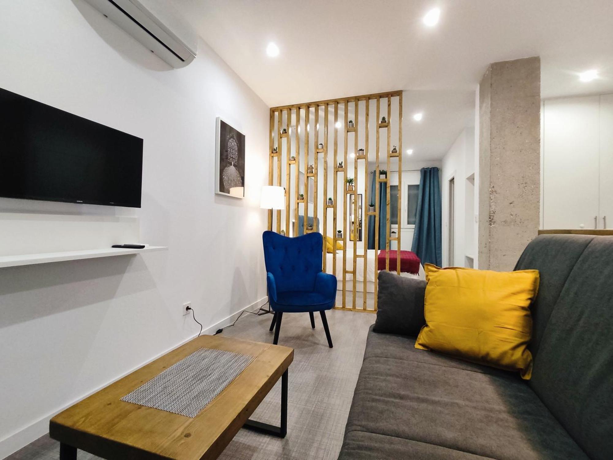 Apartment Ferola Homes