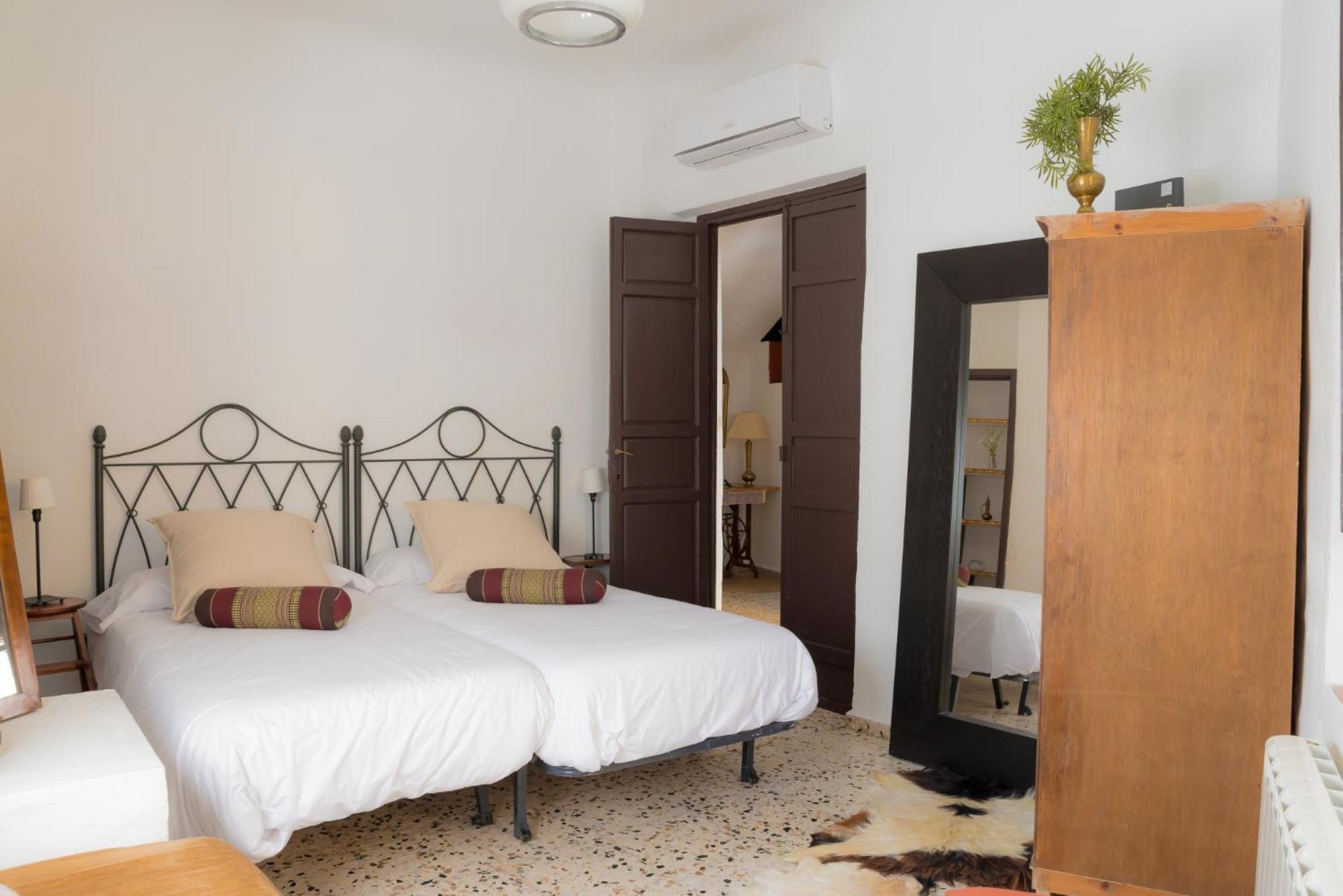 Nhà nghỉ Bendita Casa Granada