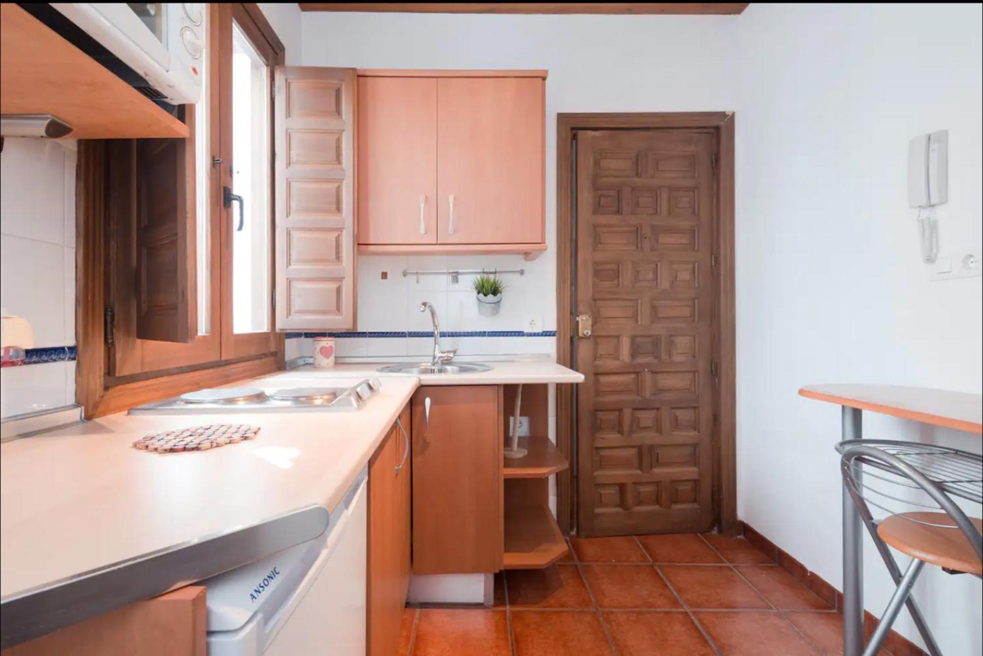 Apartamento In The Historic Center Of Albaicin, Near The Alhambra Granada