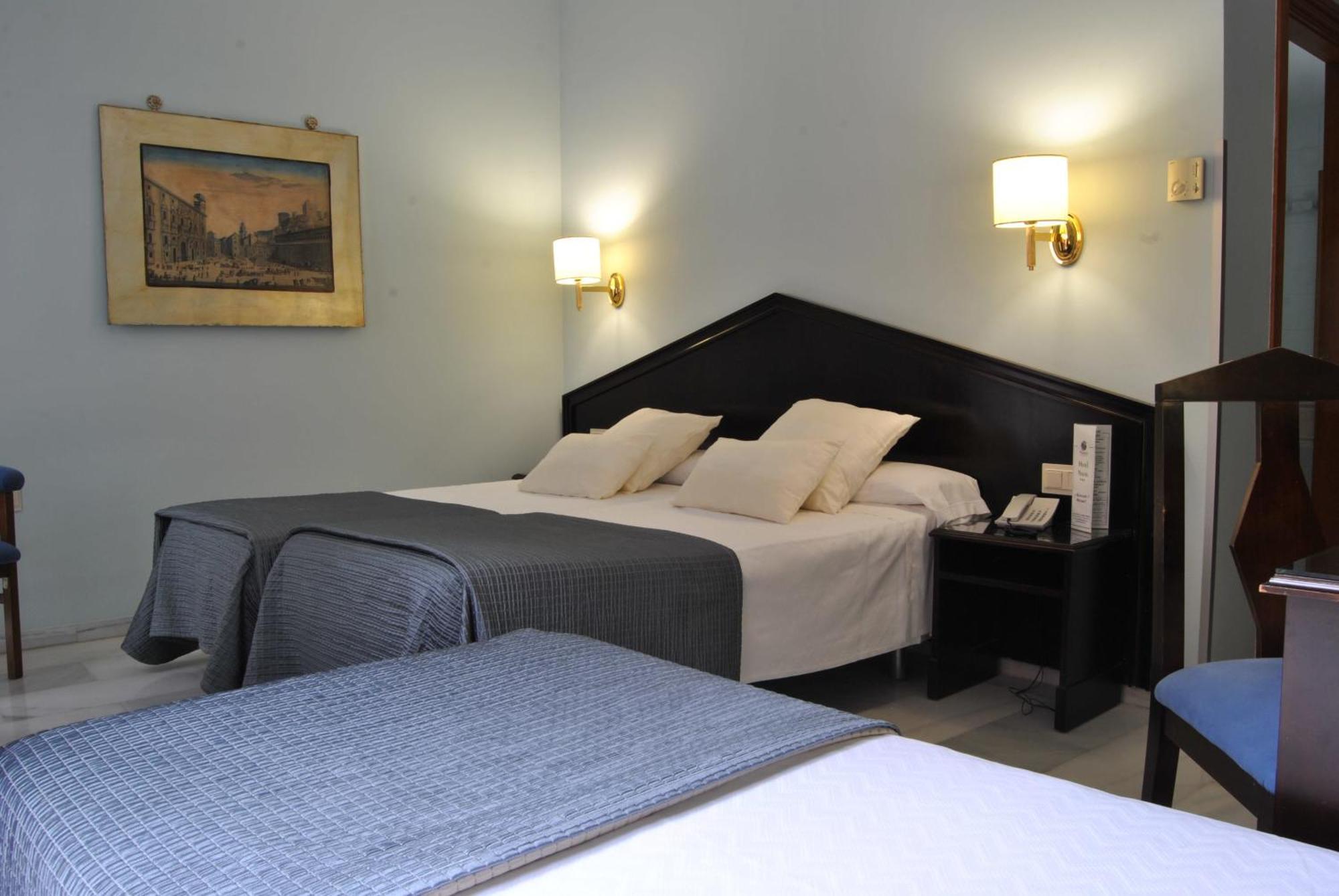 Porcel Navas 3* Granada