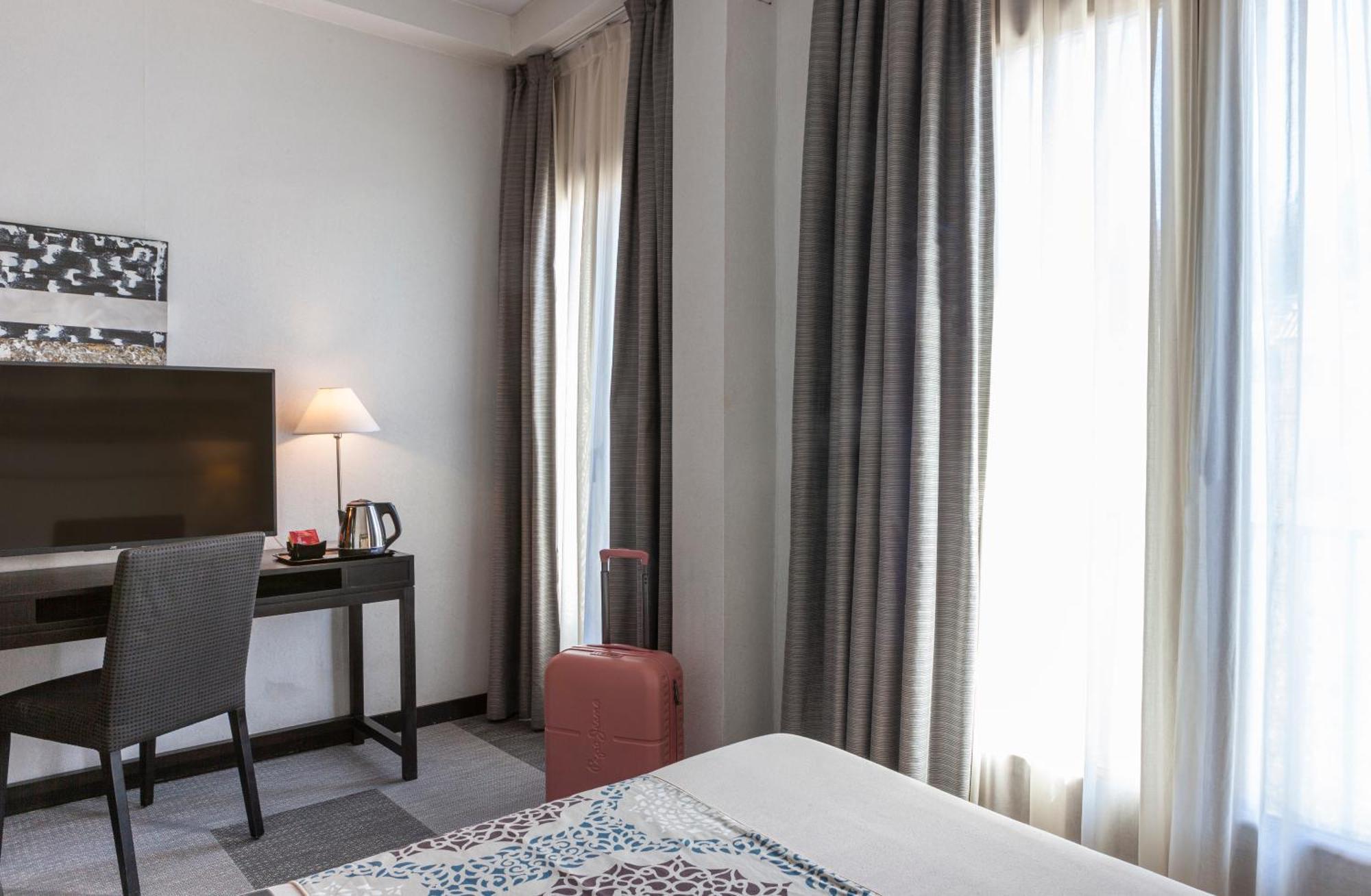 Macia Plaza Hotel Granada