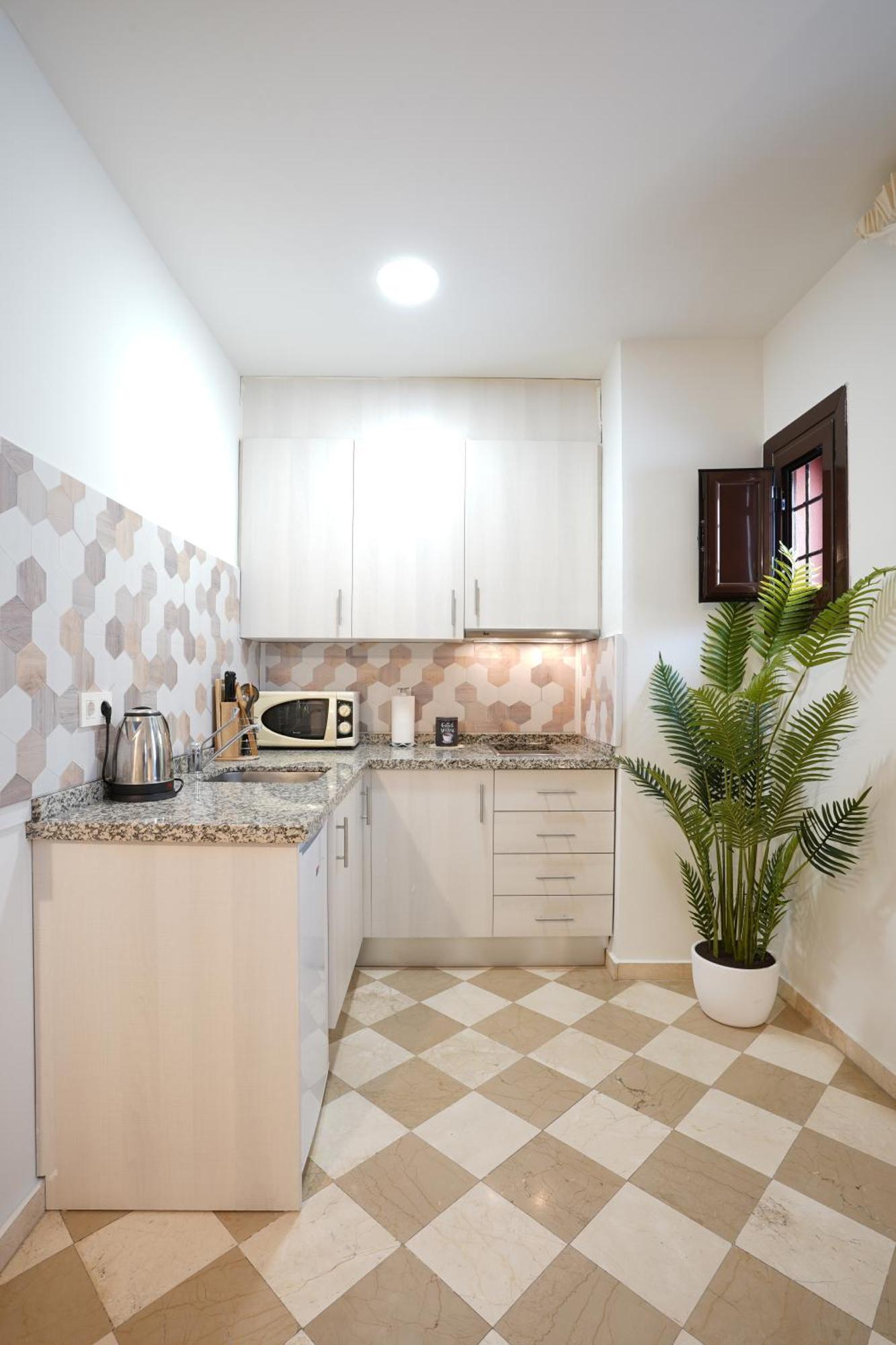 Apartment Adanar-Las Columnas *