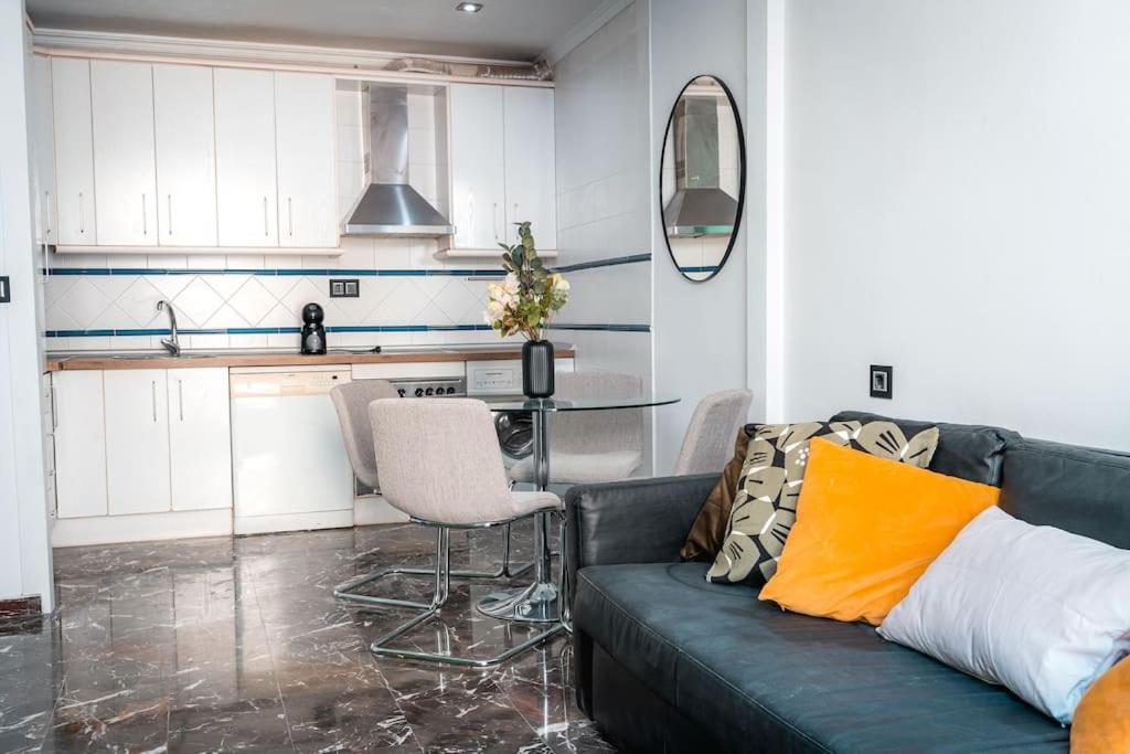 Qh Ayuntamiento 05 Apartamento Granada