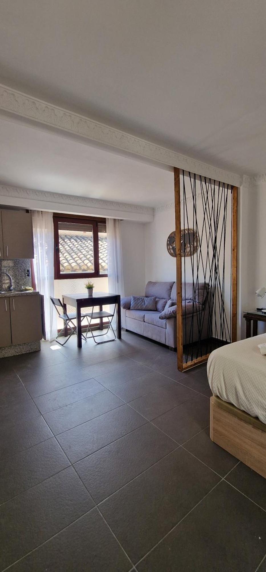 Apartment Adanar-apartamentos Muralla Ziri *