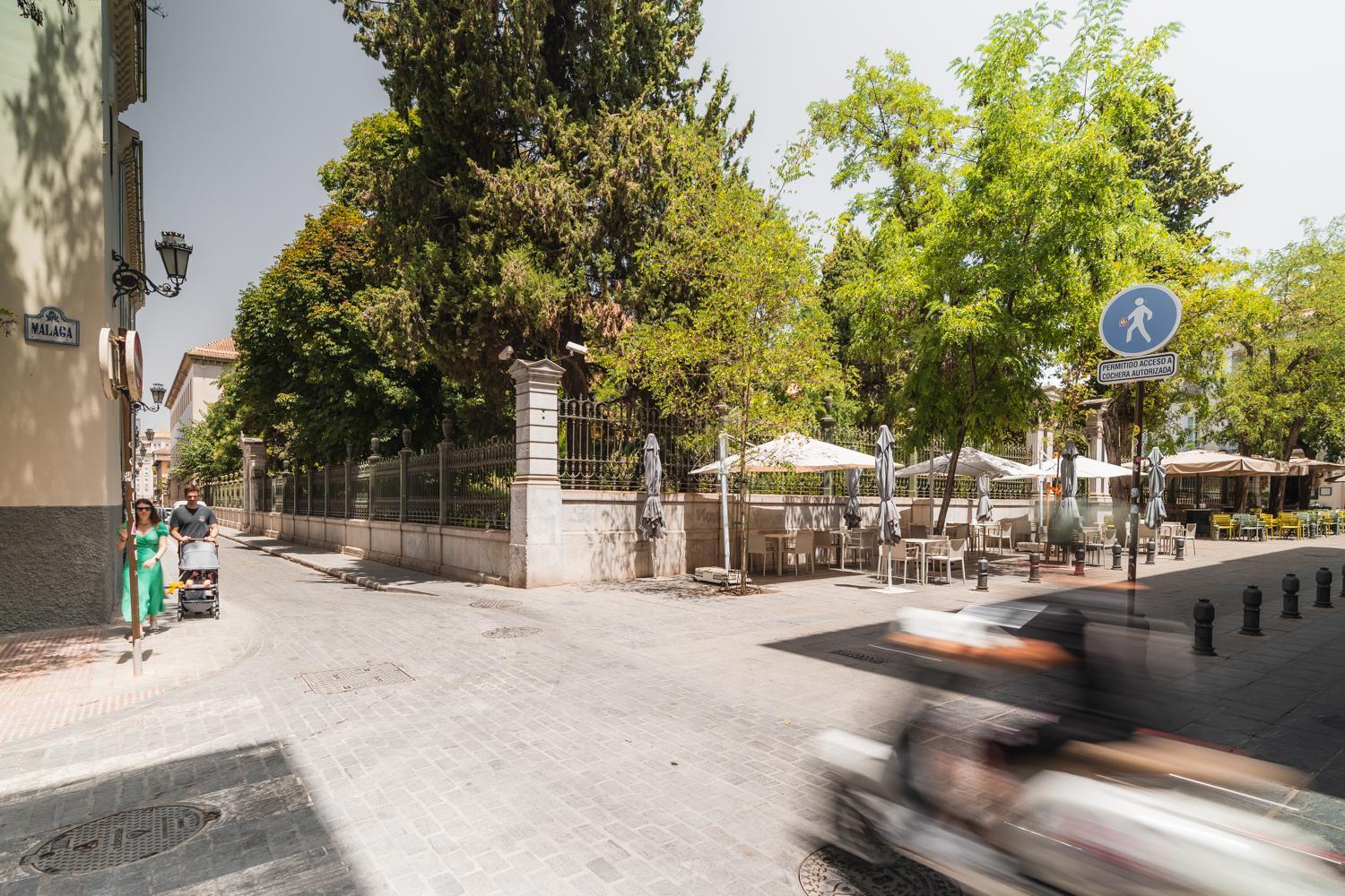 Tuguest Jardin Botanico Con Parking Apartment