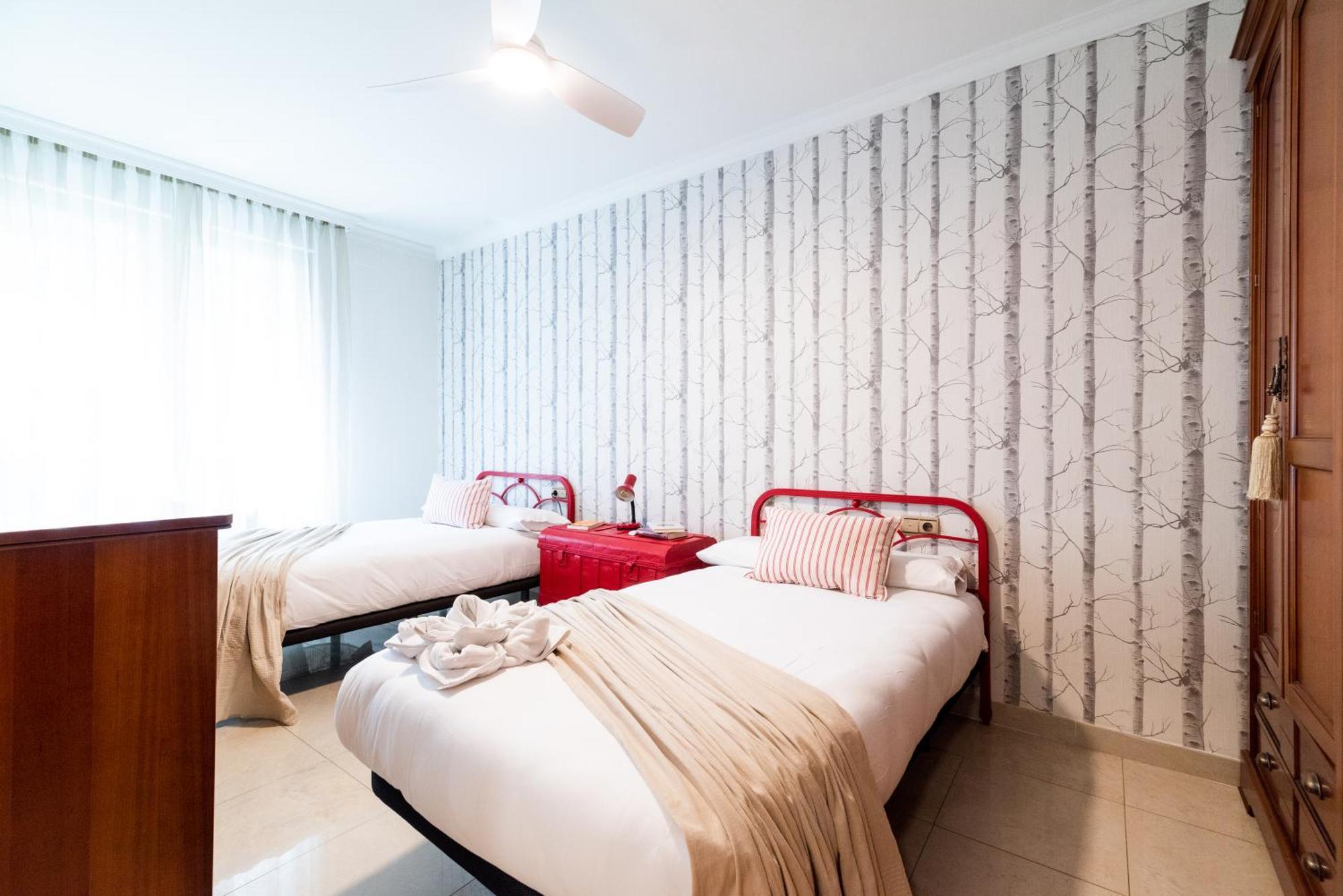 Apartment Wekey Homes Centrico Y Familiar, Parking Incluido Granada