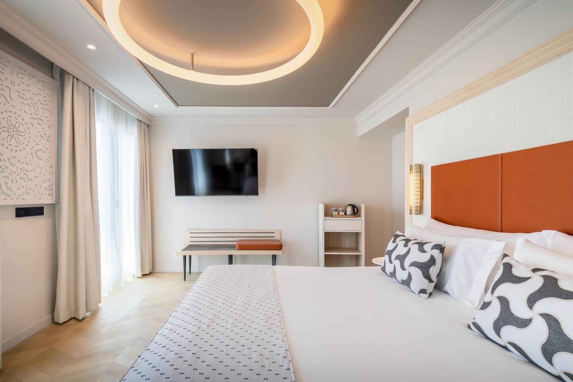 Hotel Barcelo Carmen 4*