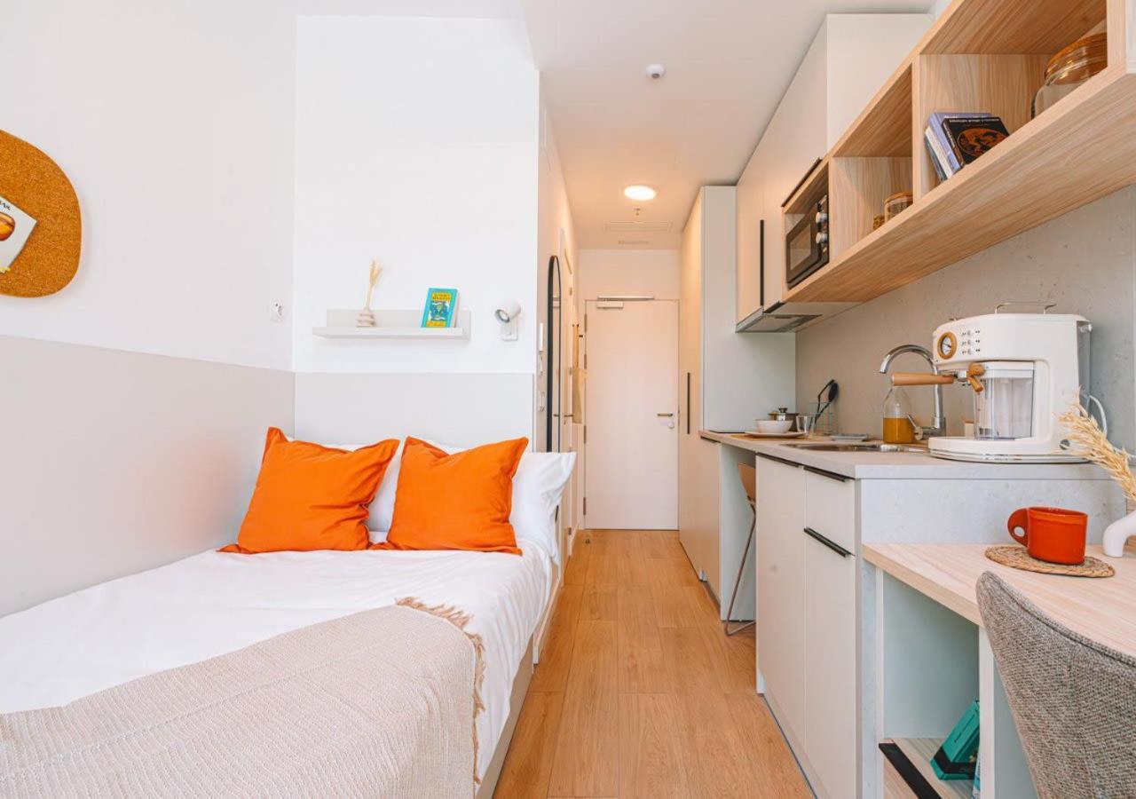 Yugo Apartment