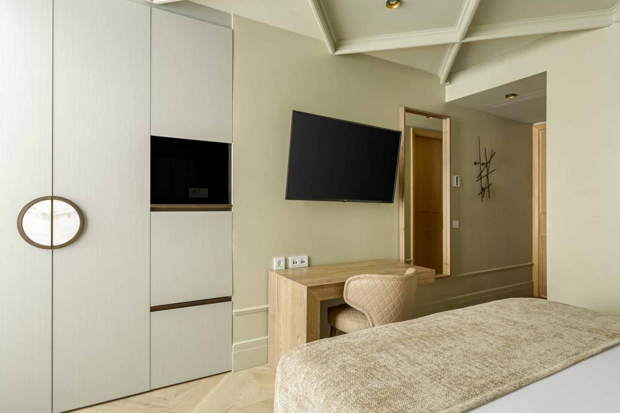 Hotel Mate Leo 4*