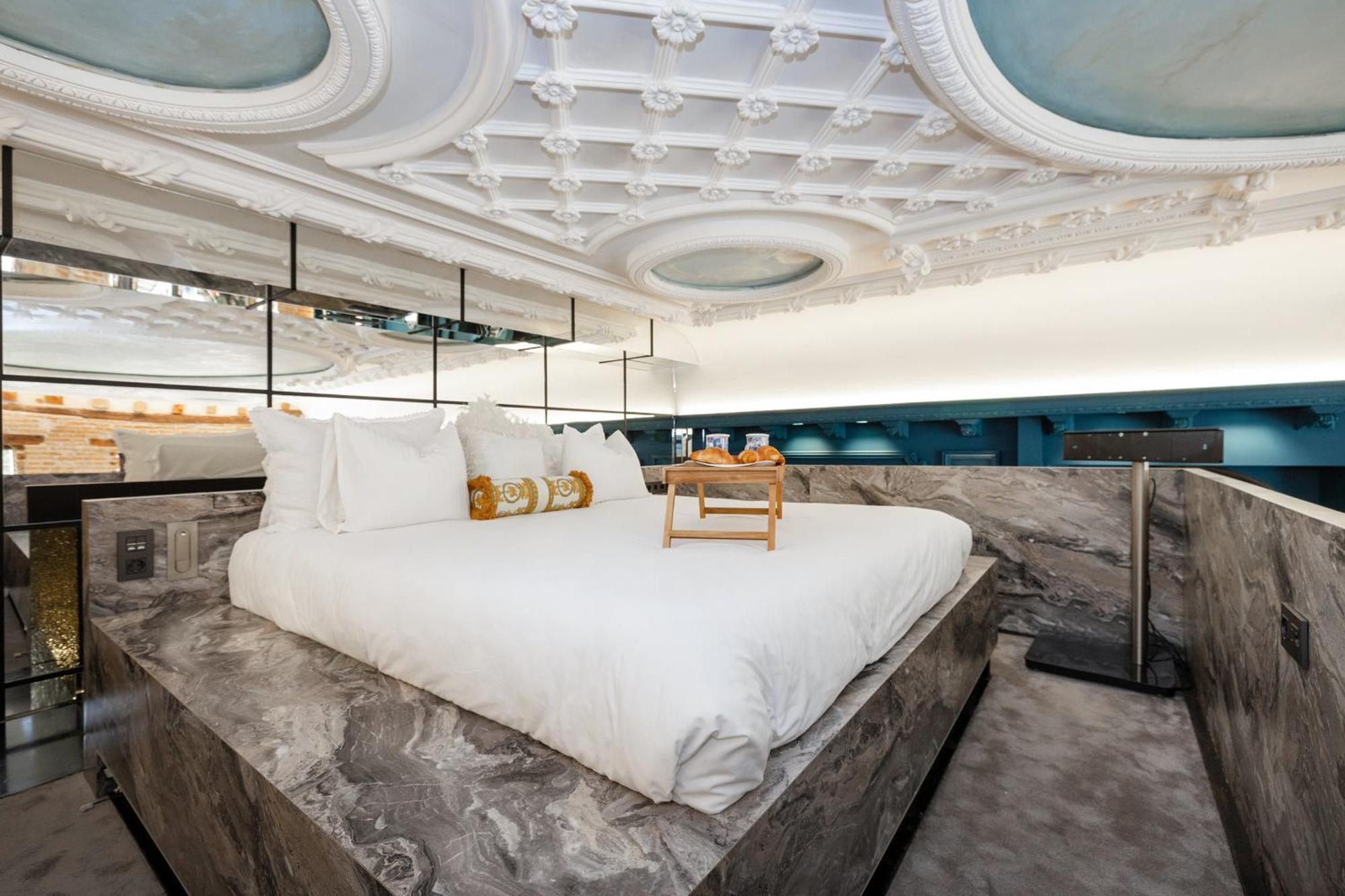 Art Gallery Loft Apartment Granada