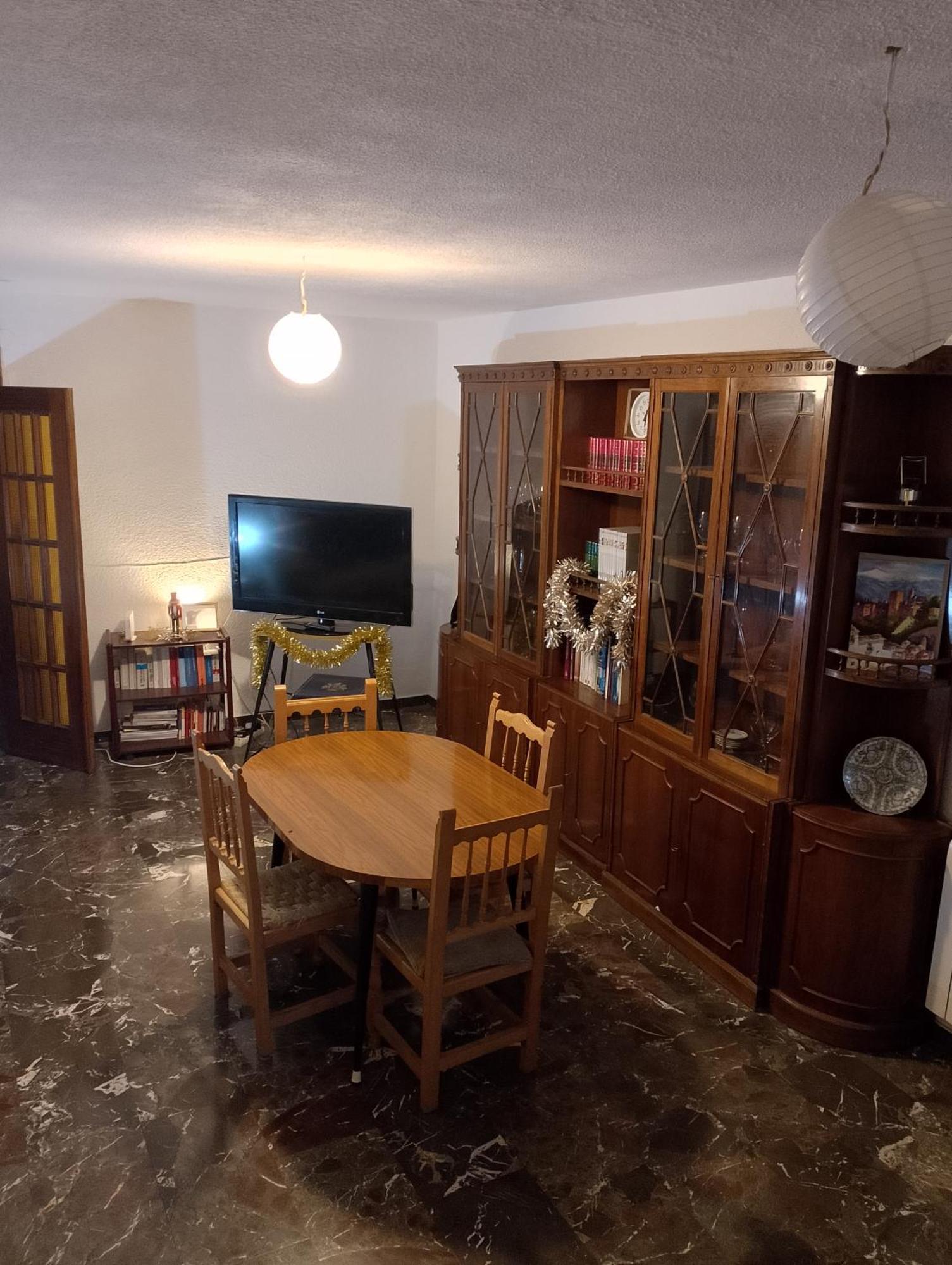 Amplia Y Comoda Homestay