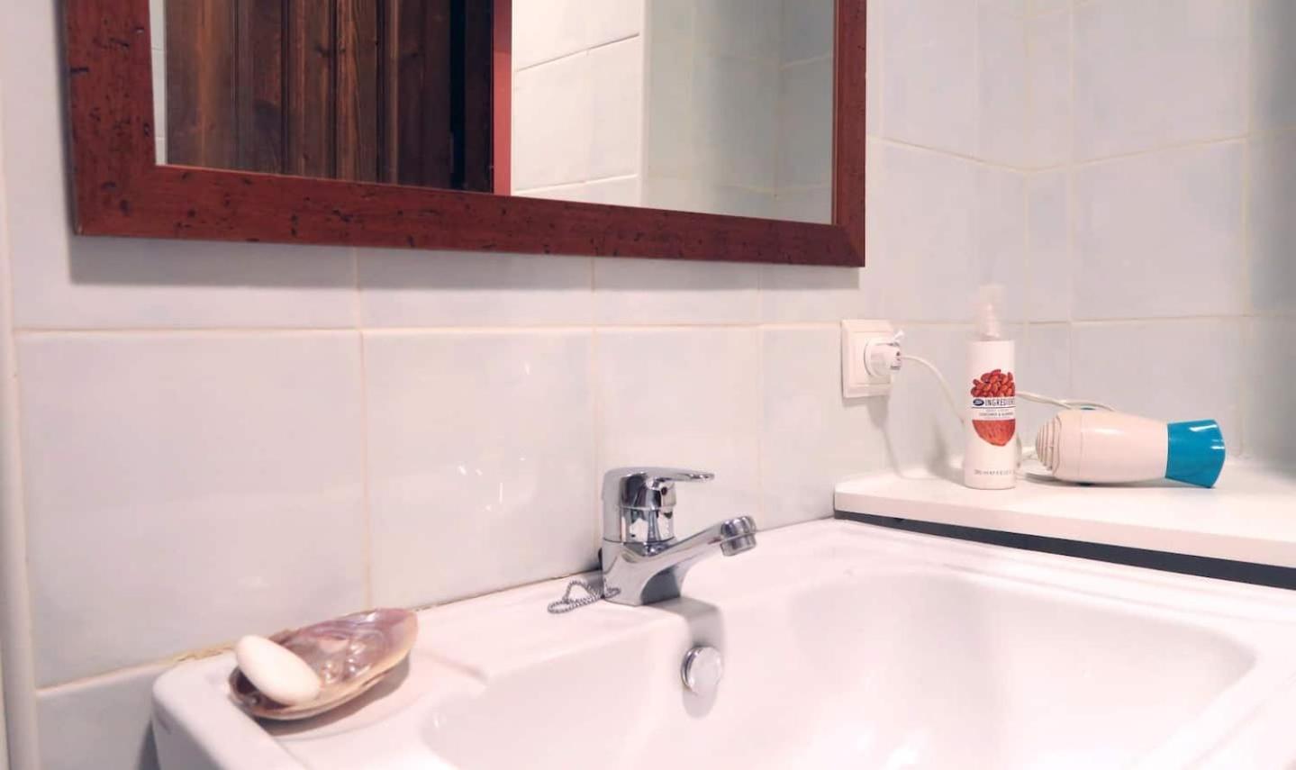 Charming Albaicin Patio Flat Free Onsite Parking Apartment Granada