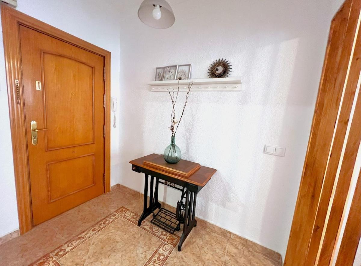 Evans Realty Bk 3 Dobles Granada