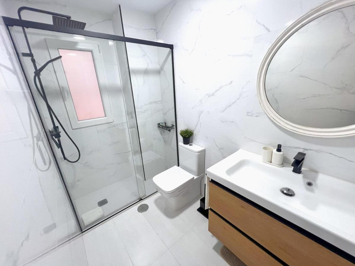 Evans Realty Bk 3 Dobles Granada