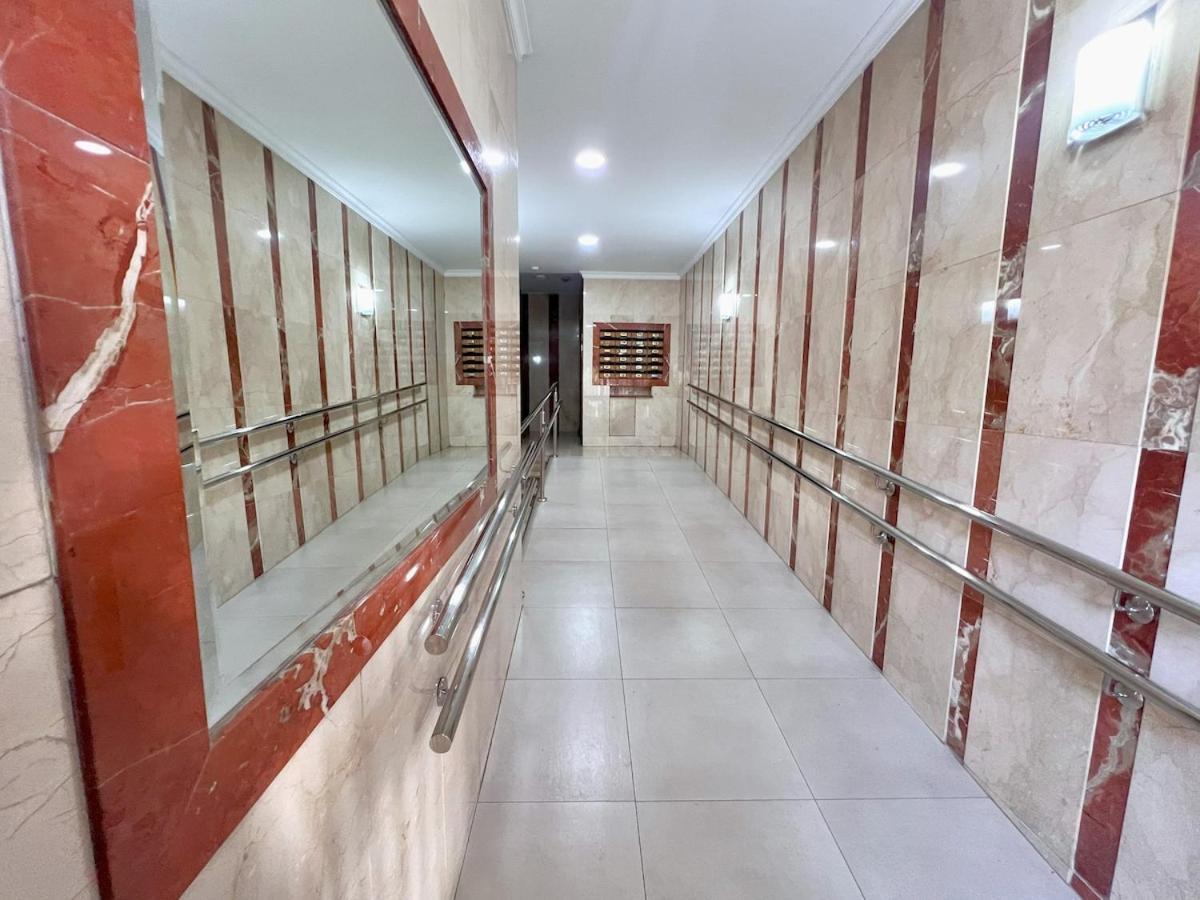 Evans Realty Bk 3 Dobles Granada