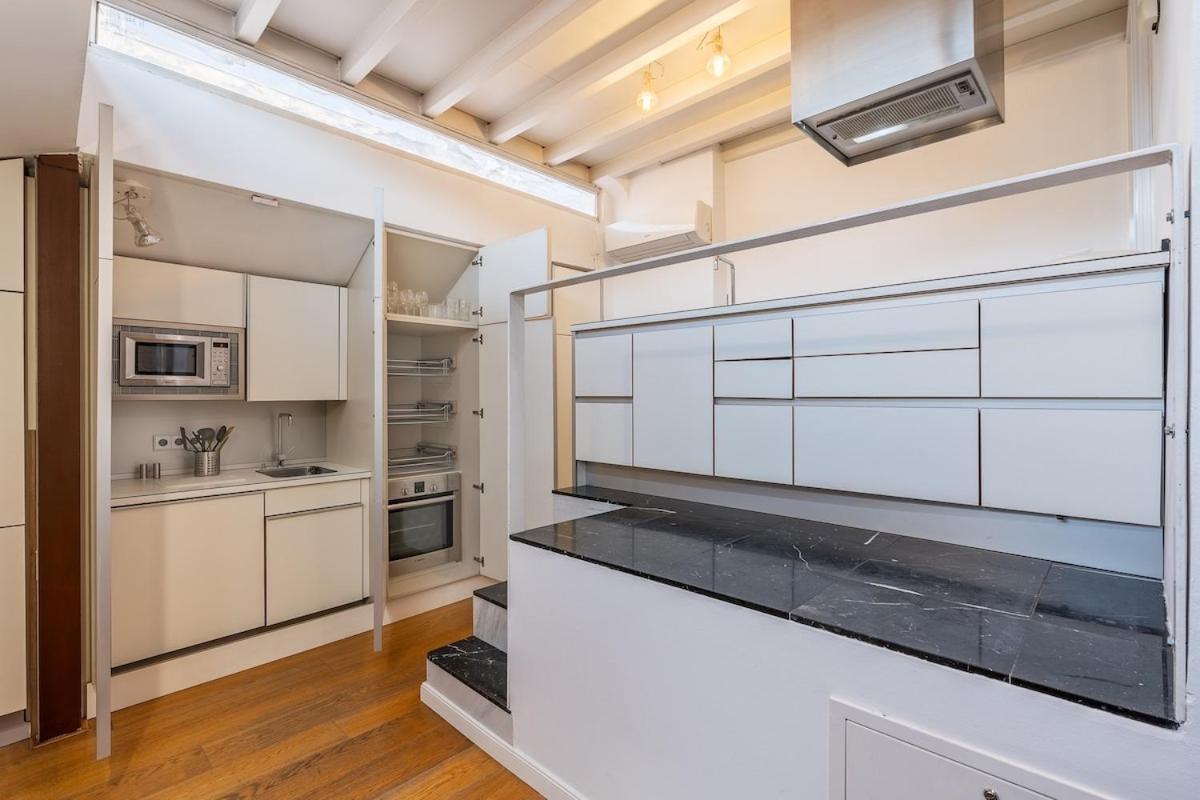 Apartamento Atico Duplex Con Dos Terrazas Y Solarium En Plena Carrera De La Virgen *